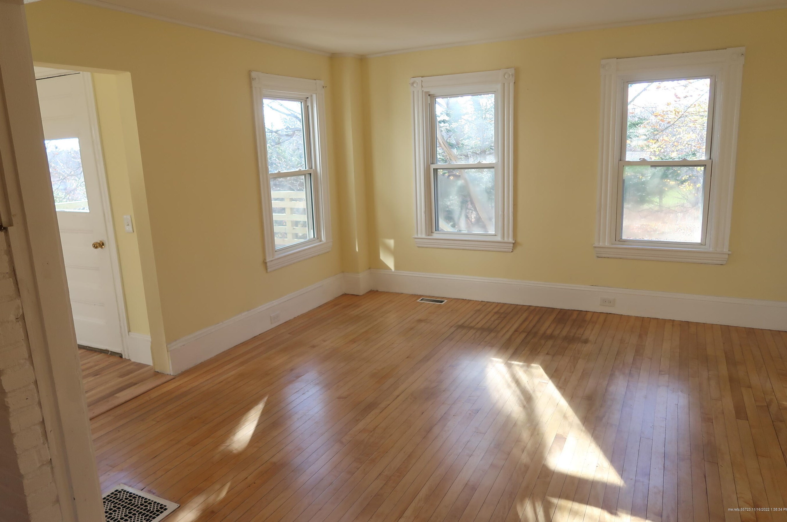 164 Old Brunswick Rd, Pittston ME  04345-6045 exterior