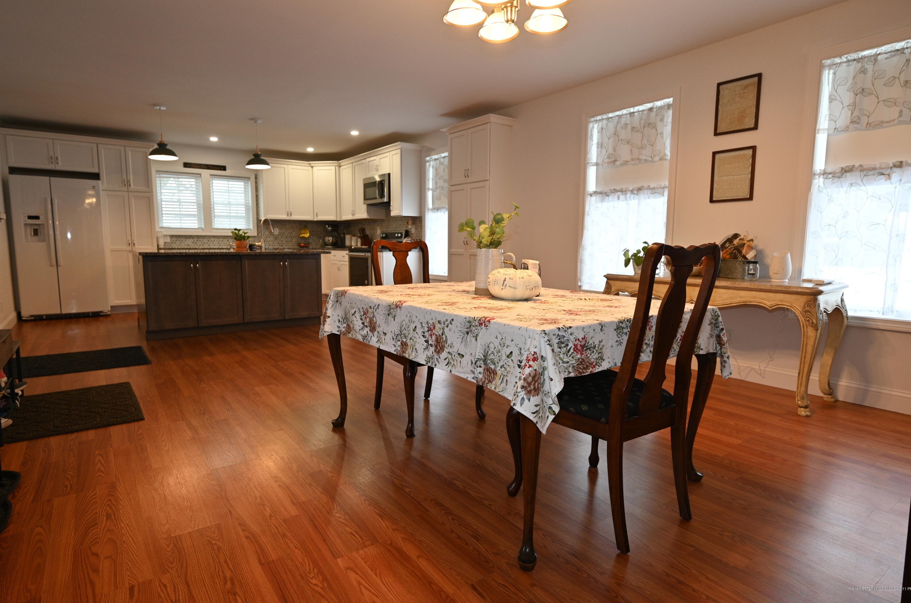819 Brunswick Ave, Pittston ME  04345-6219 exterior
