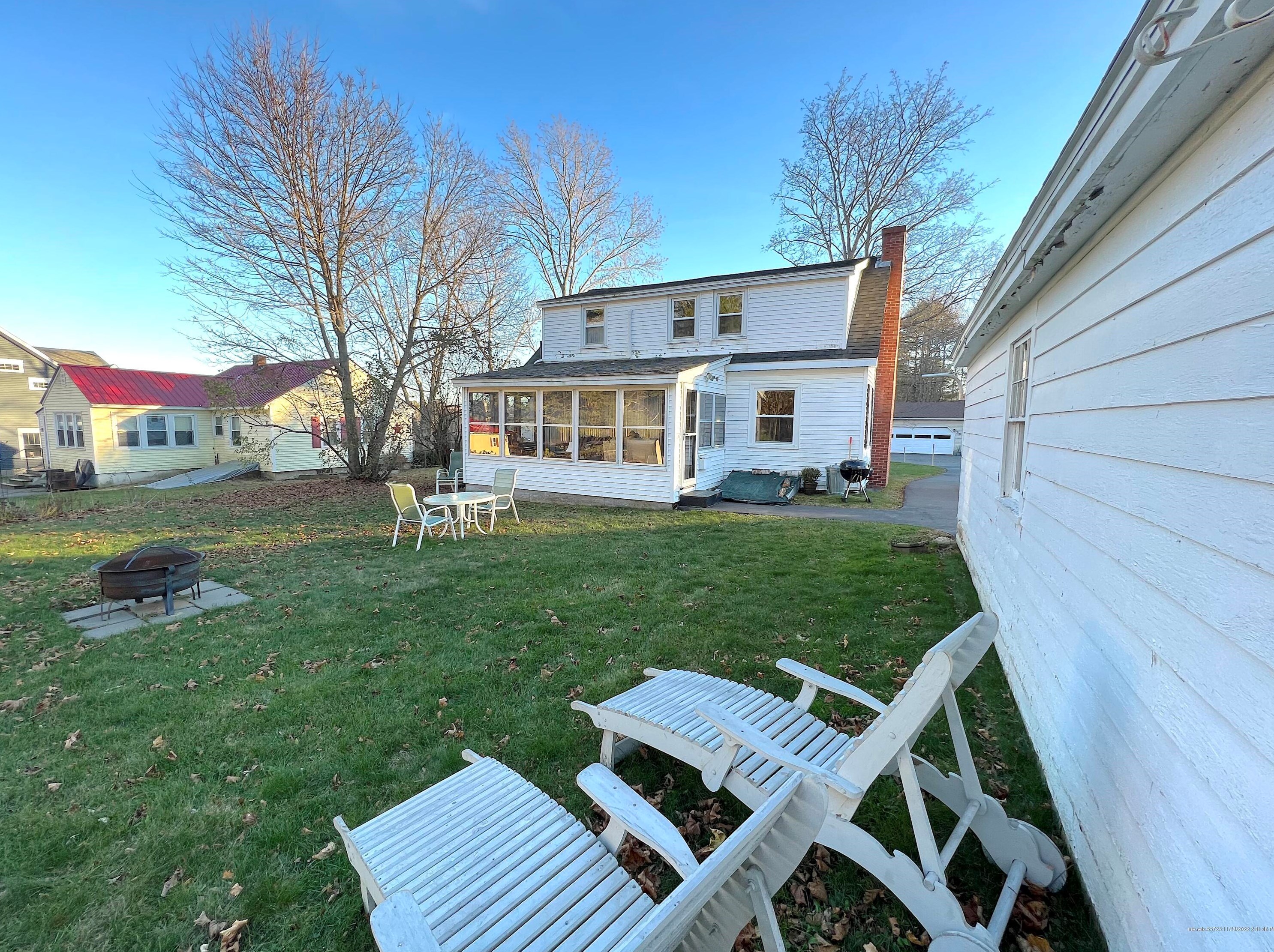 40 Pleasant St, Newburgh ME  04444-1217 exterior