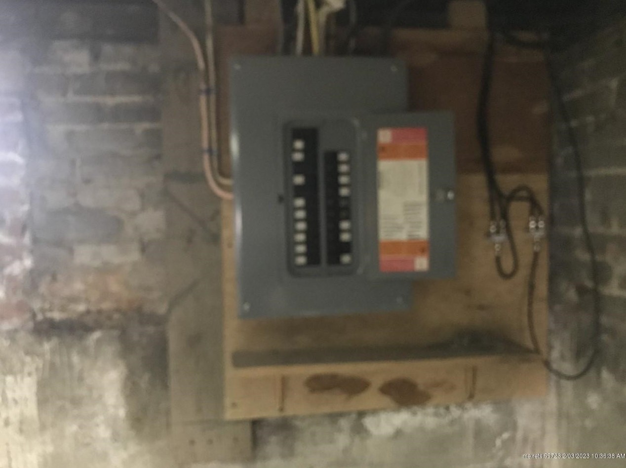 11 Donald St, Waterville ME  04901-5627 exterior