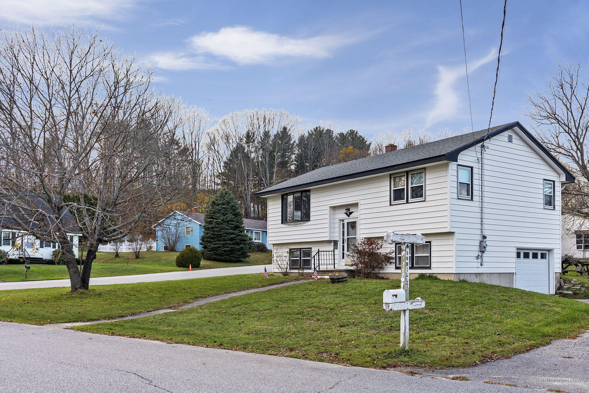 19 Hilltop Ave, Lewiston, ME 04240 MLS 1548931 Coldwell Banker