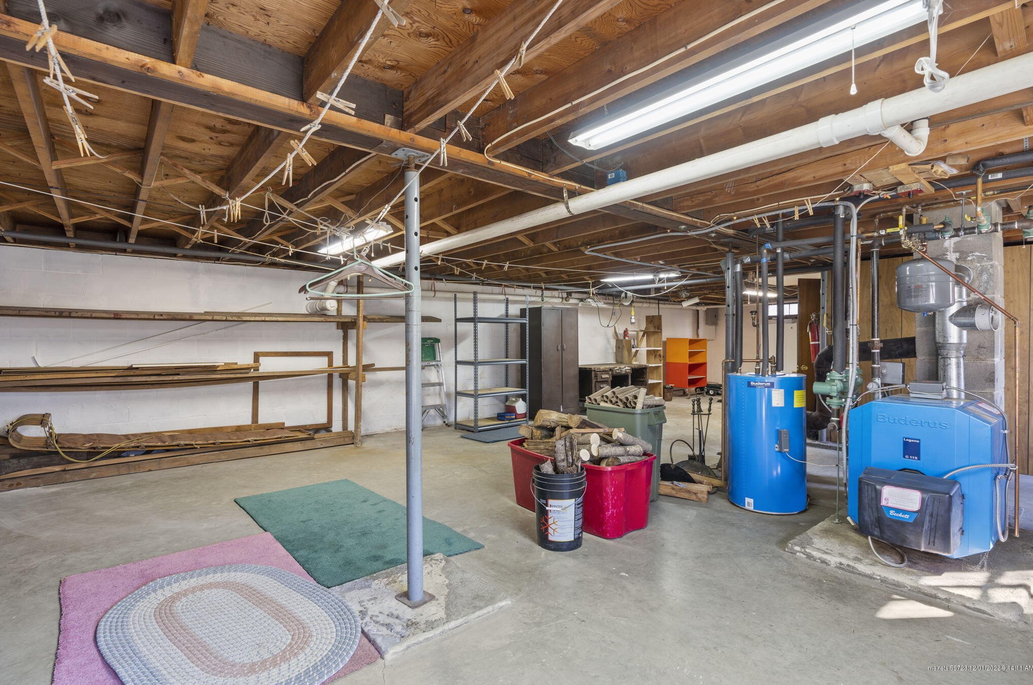 160 Falmouth Rd, Windham ME 04062-4536 exterior