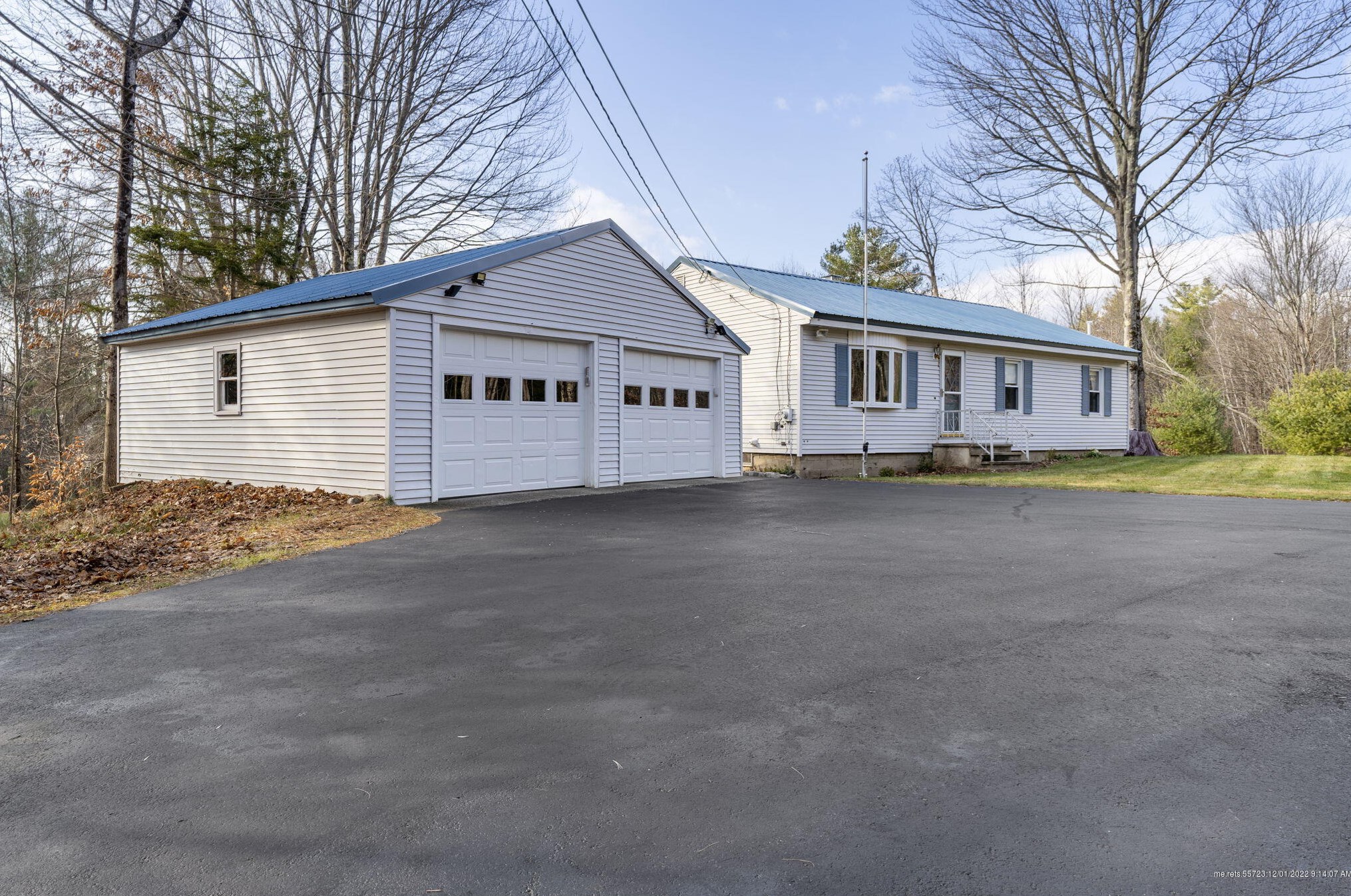 160 Falmouth Rd, Windham ME  04062-4542 exterior