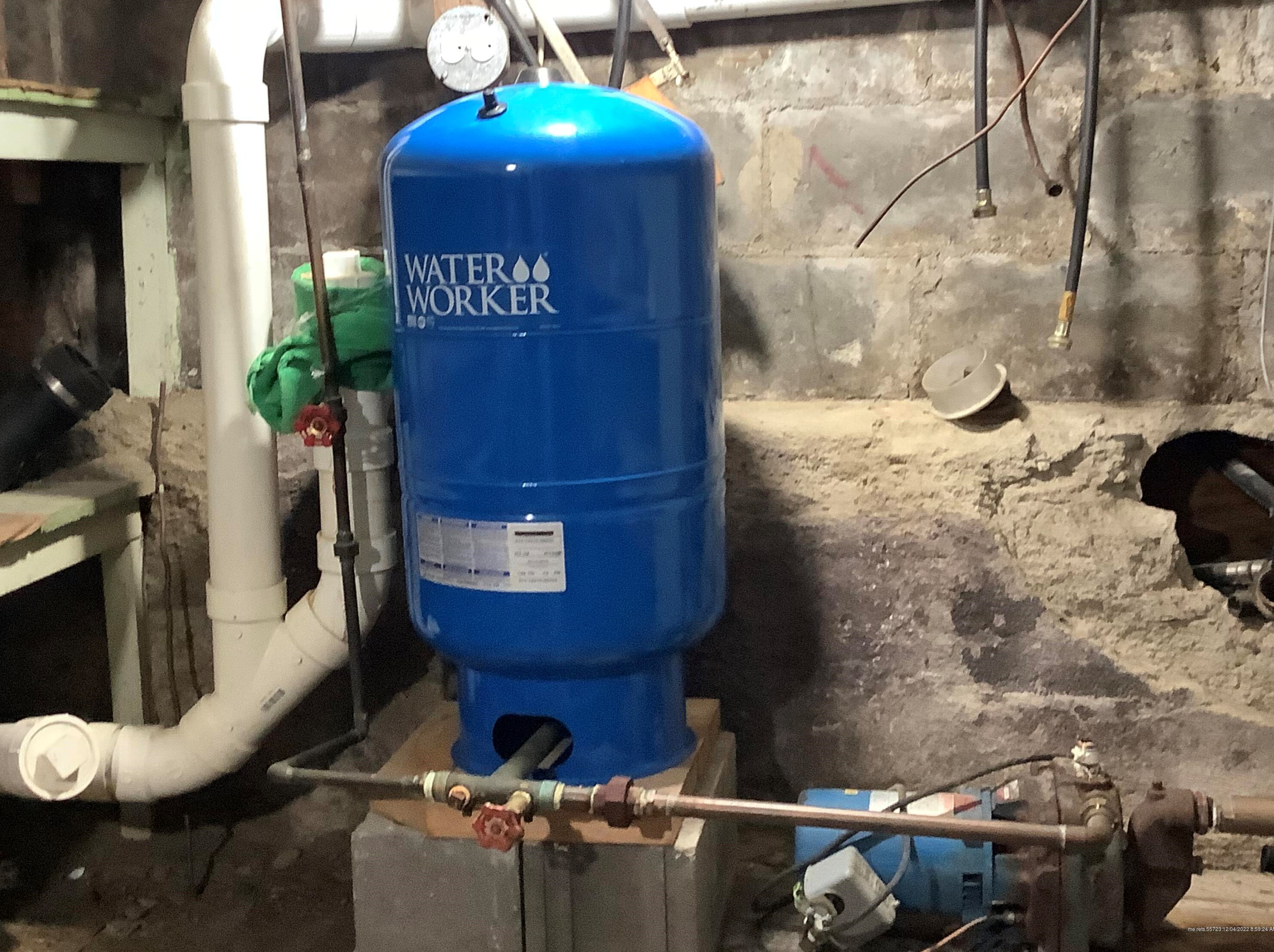 5 Maple St, Fort Kent ME  04743-1427 exterior