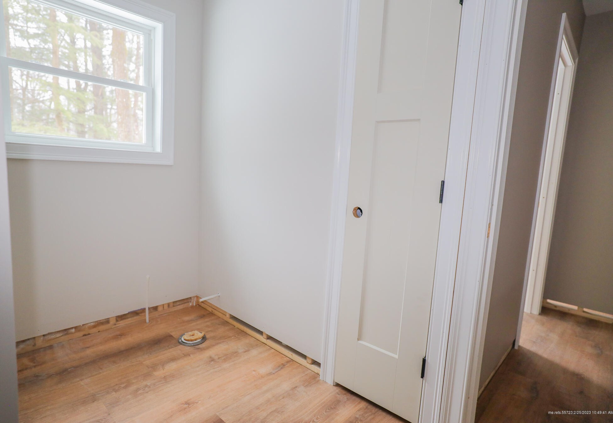 01 Summit Dr, Canton ME  04221-3164 exterior