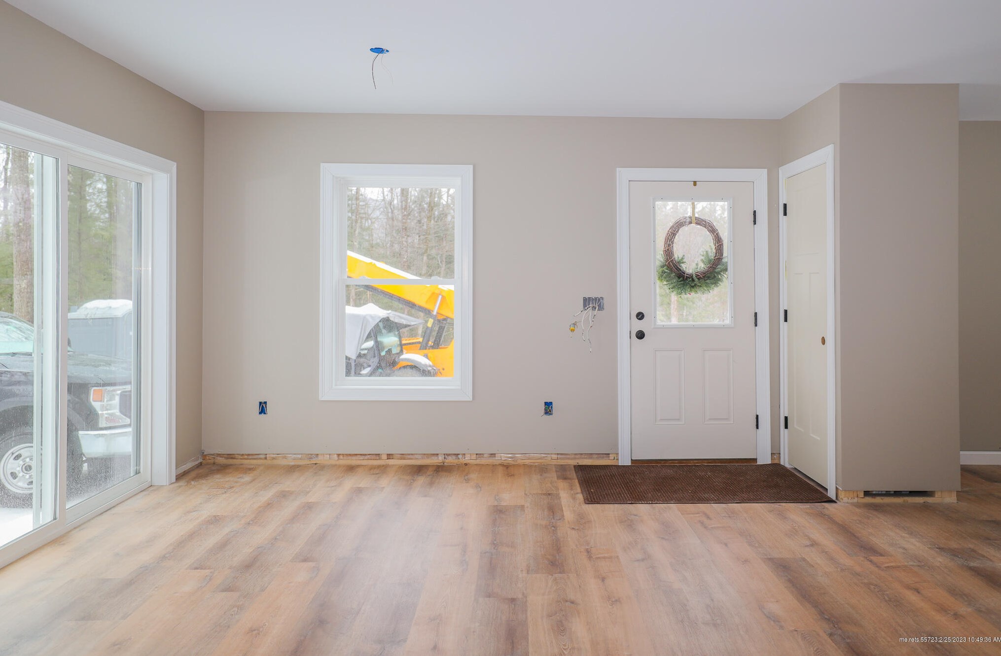 01 Summit Dr, Canton ME  04221-3164 exterior