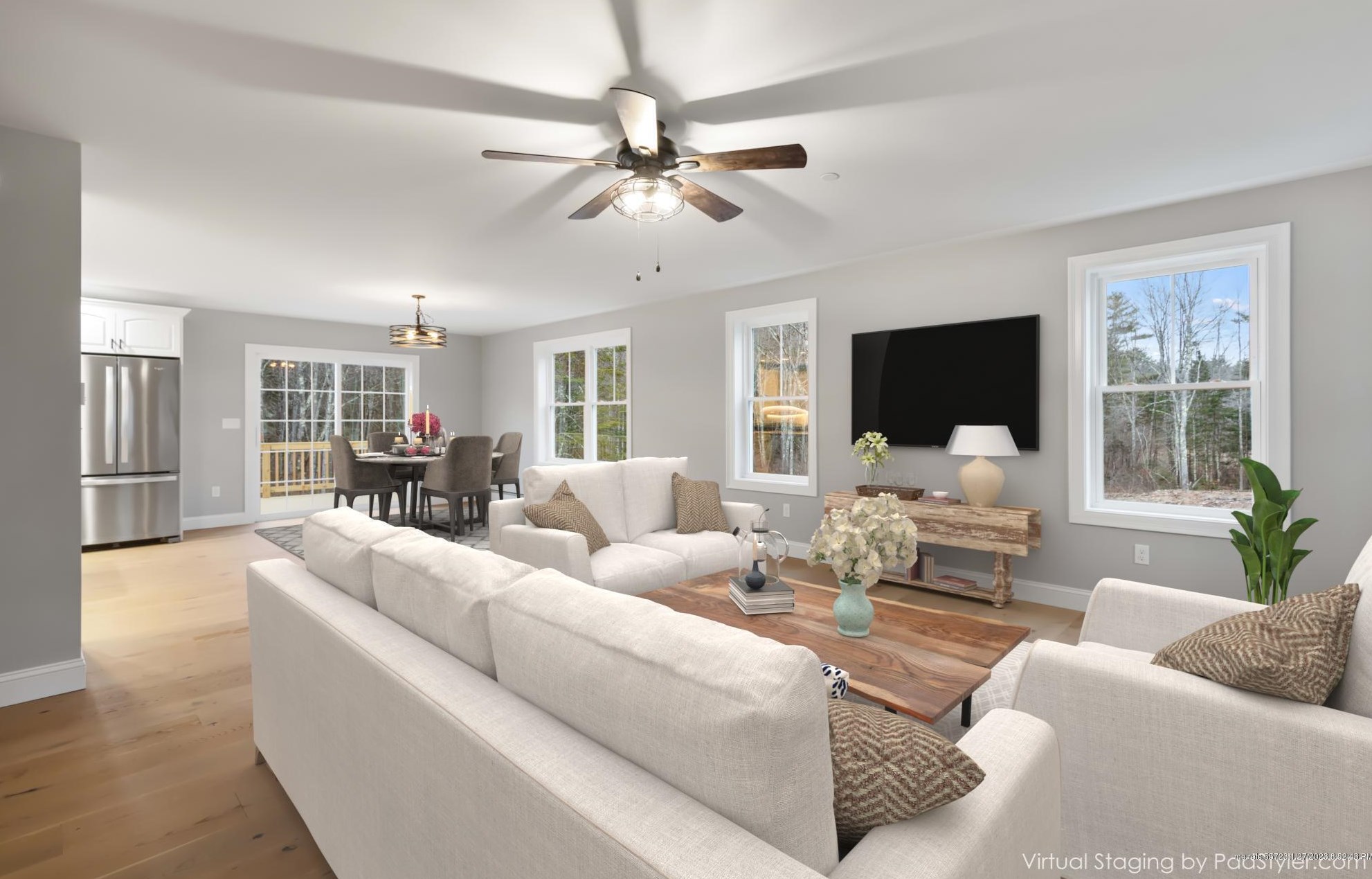 20 Strawberry Ln, Windham ME  04062-5088 exterior