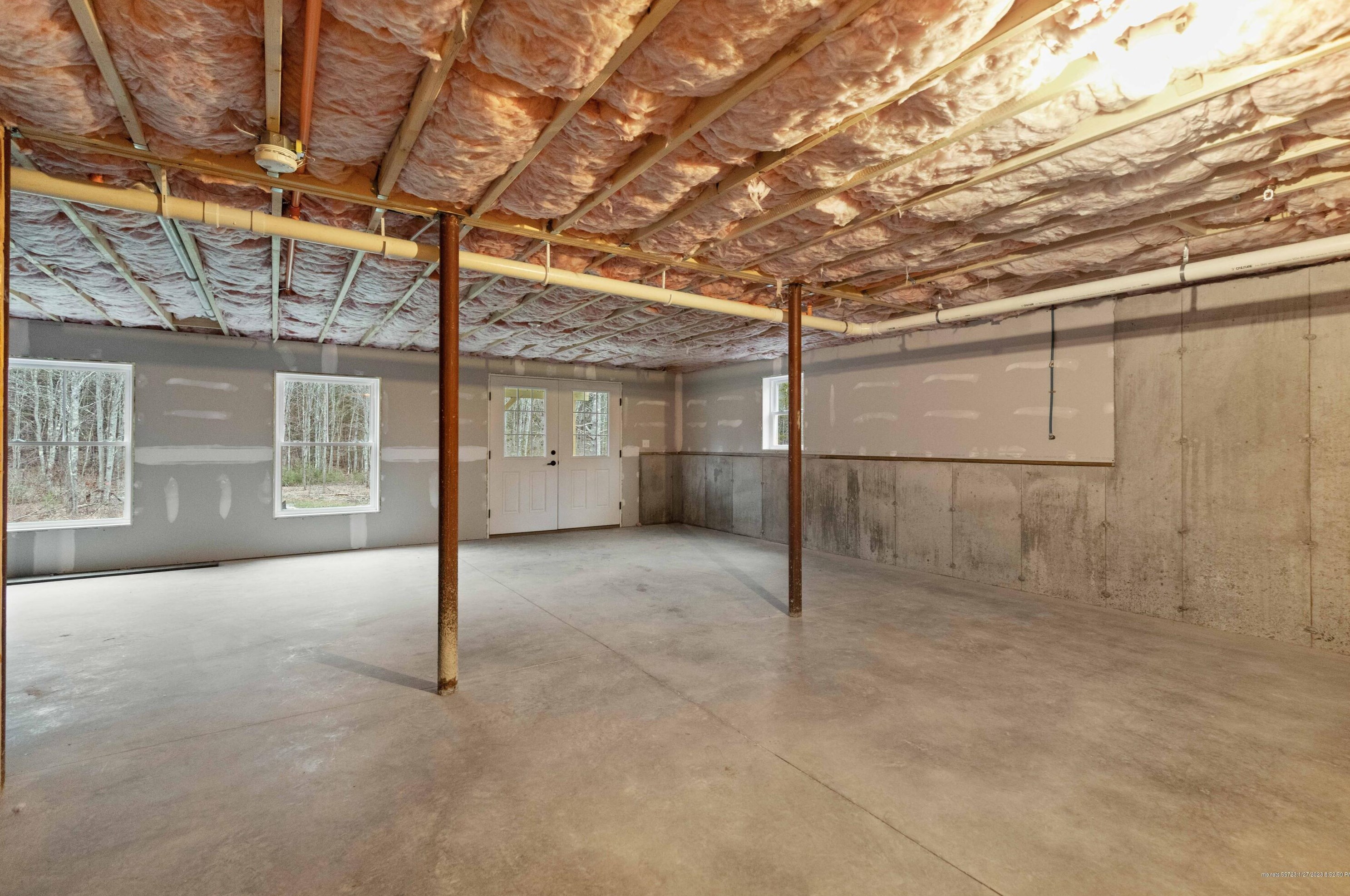 20 Strawberry Ln, Windham ME  04062-5088 exterior