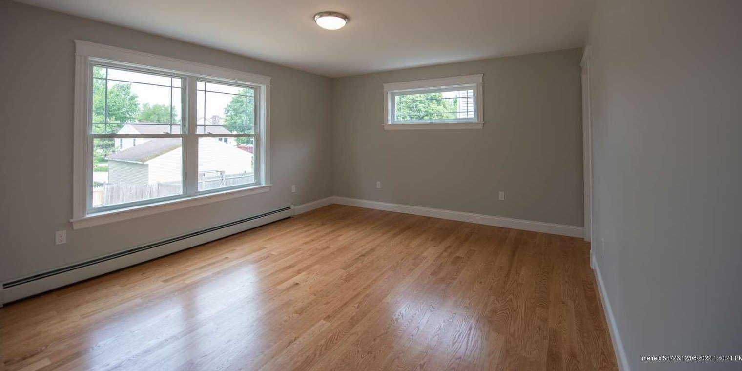 41 Lubec St, Portland ME  04106-6224 exterior