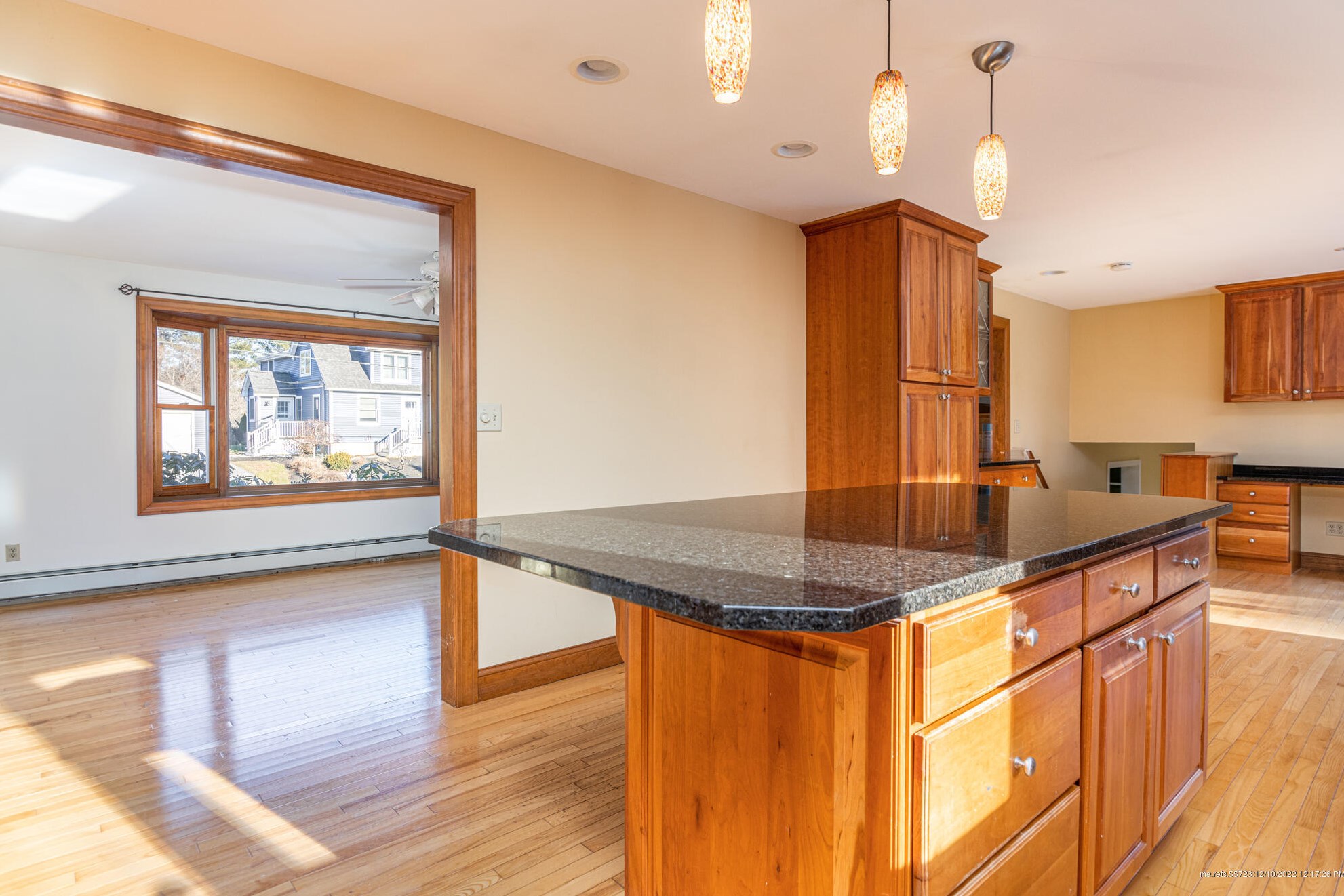 104 Murray St, Portland ME  04103-4210 exterior