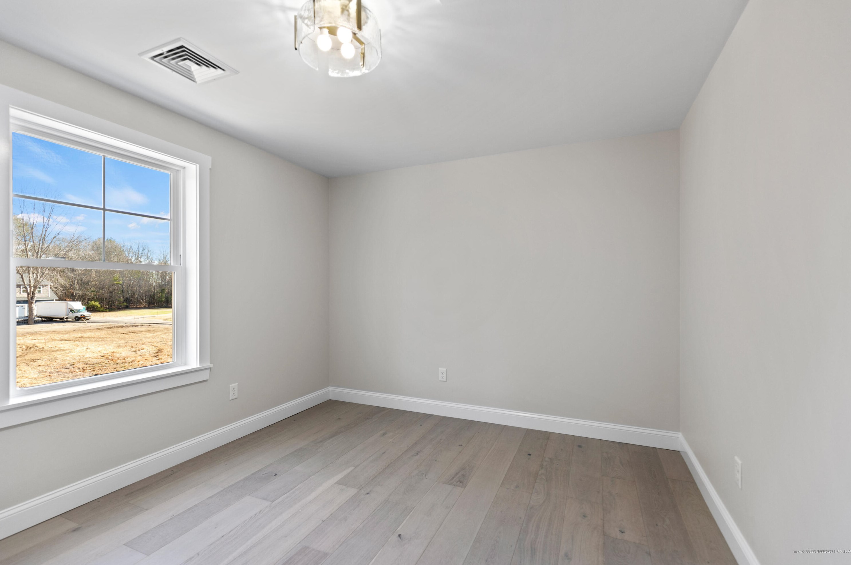 7 Ward Rd, Windham ME  04062-6910 exterior