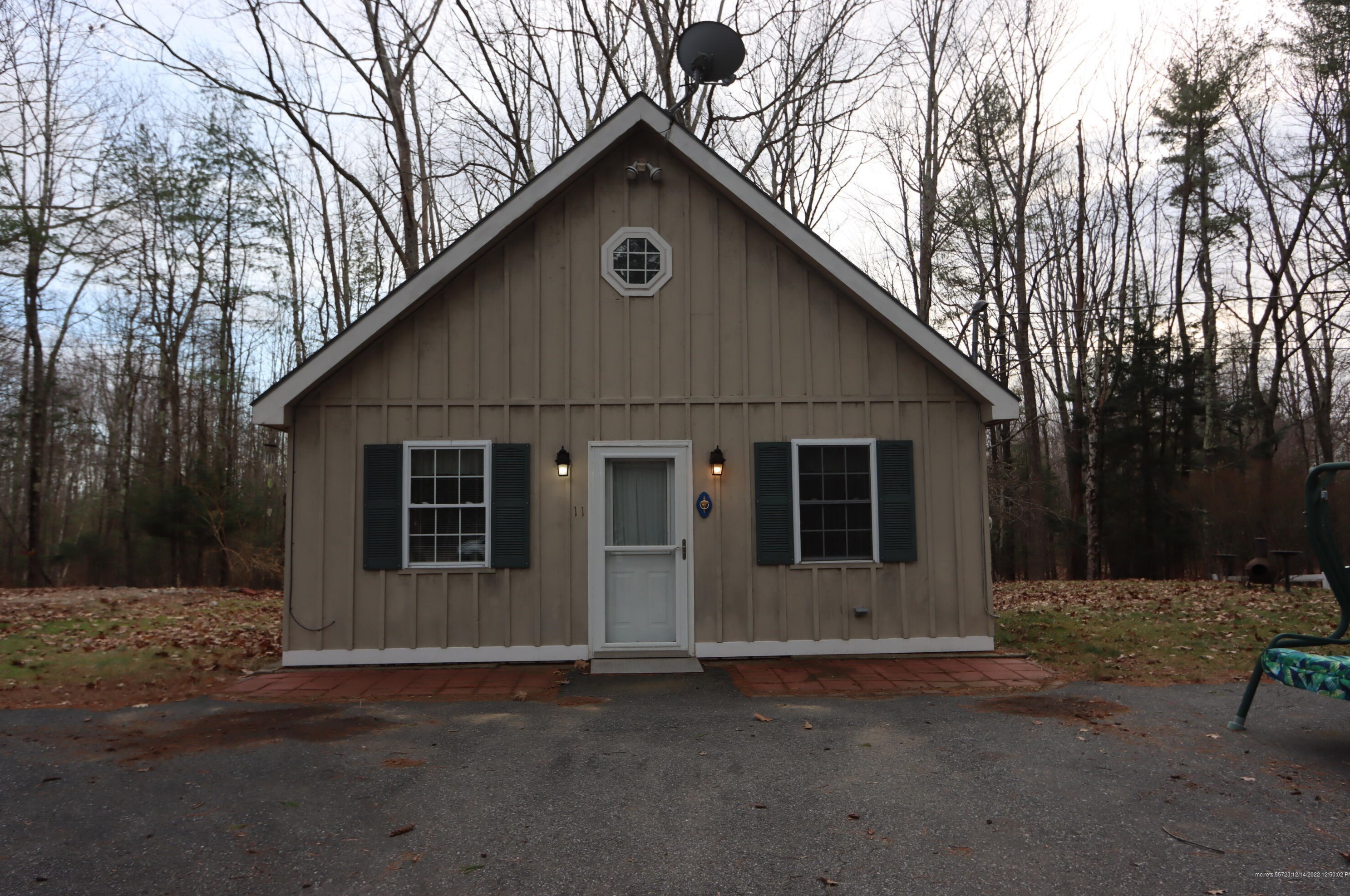 14 Rioux Dr, Leeds ME  04263-3943 exterior