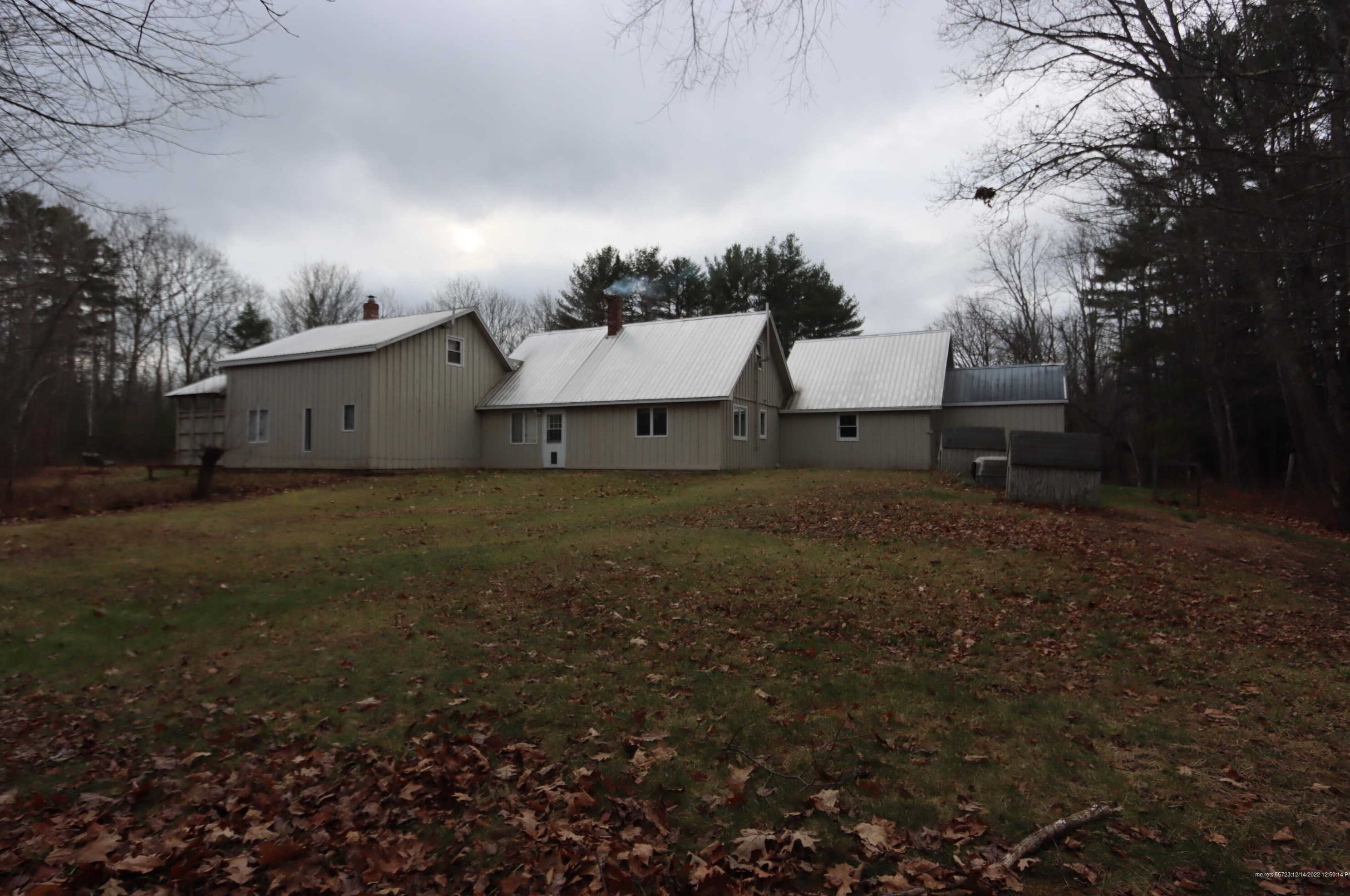 14 Rioux Dr, Leeds ME  04263-3943 exterior