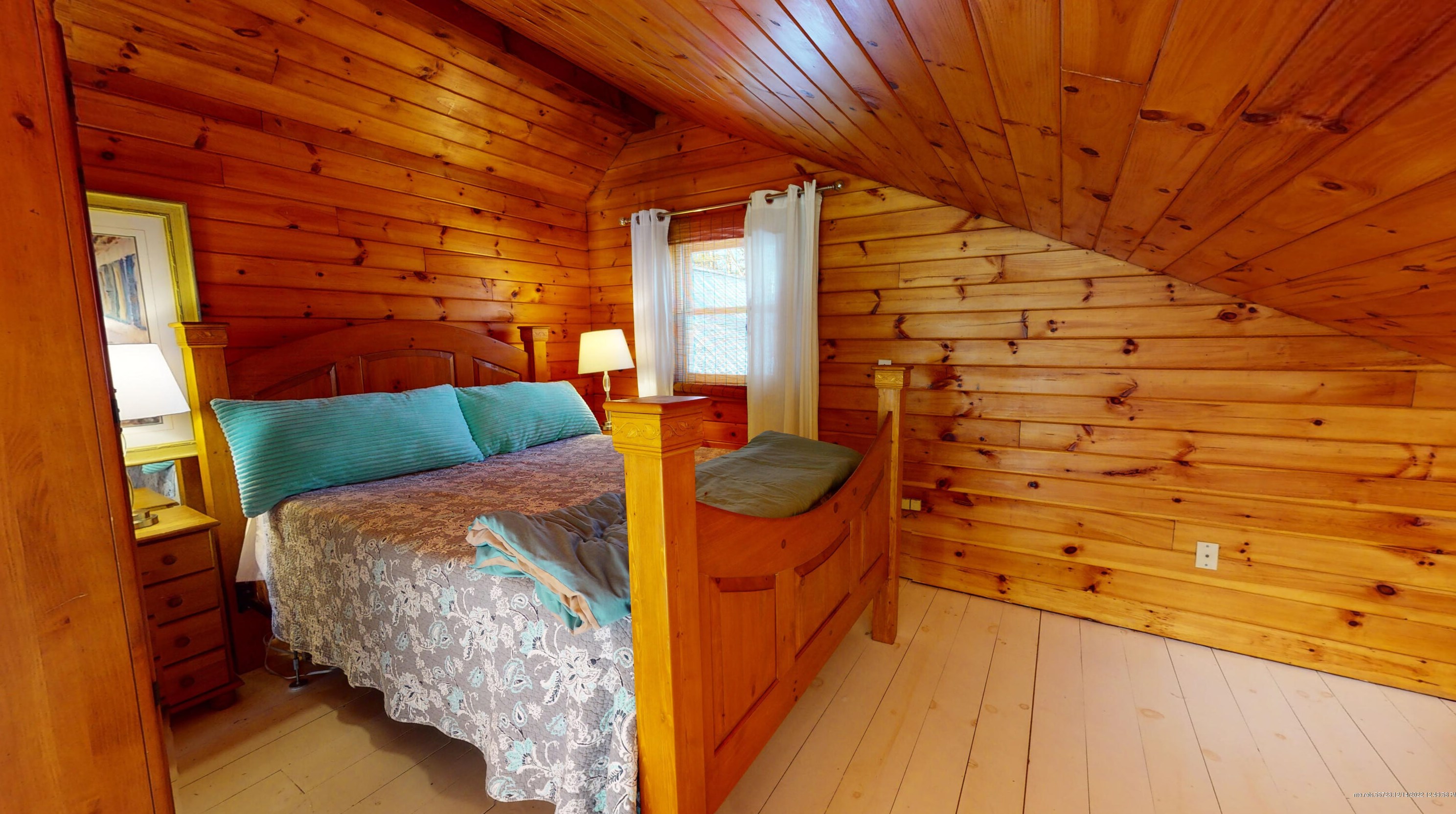 14 Rioux Dr, Leeds ME  04263-3943 exterior