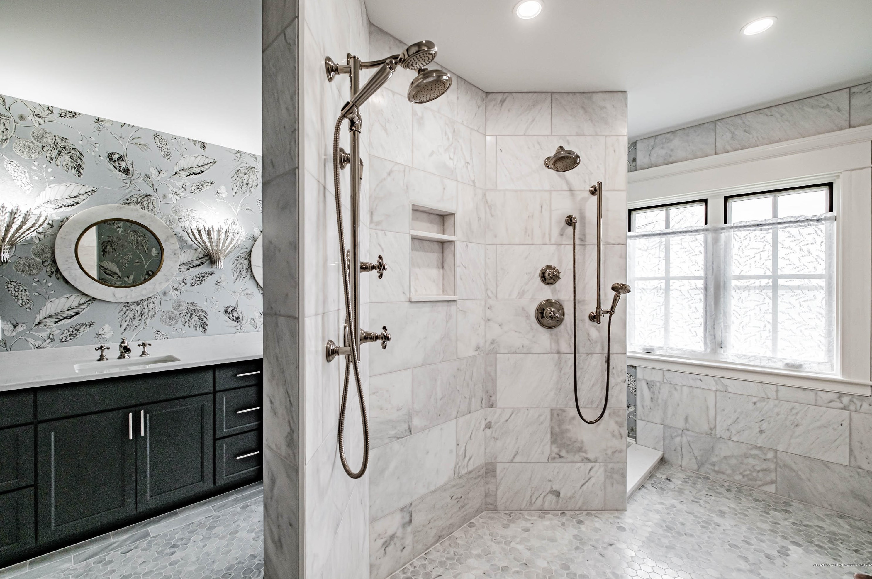 153 Foreside Rd, Portland ME  04110-1420 exterior