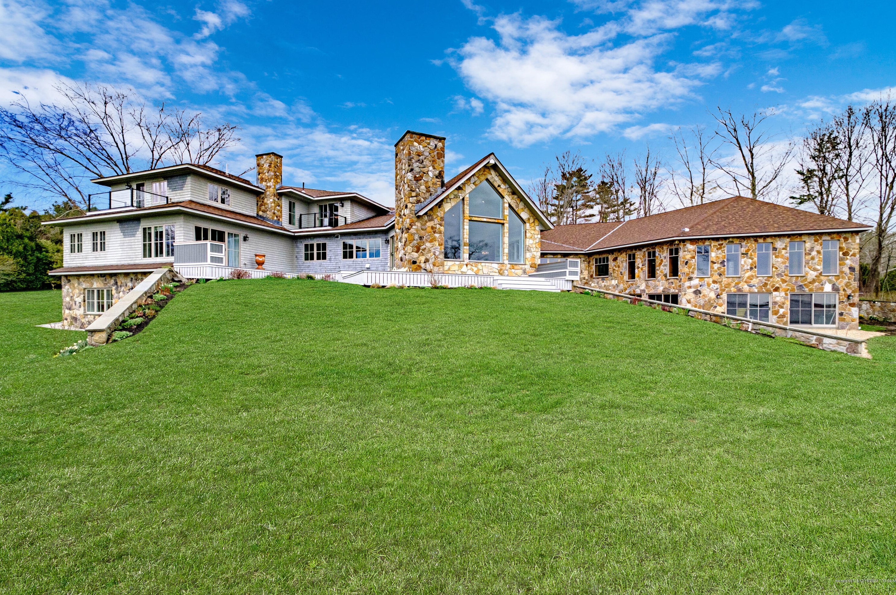 153 Foreside Rd, Portland ME  04110-1420 exterior