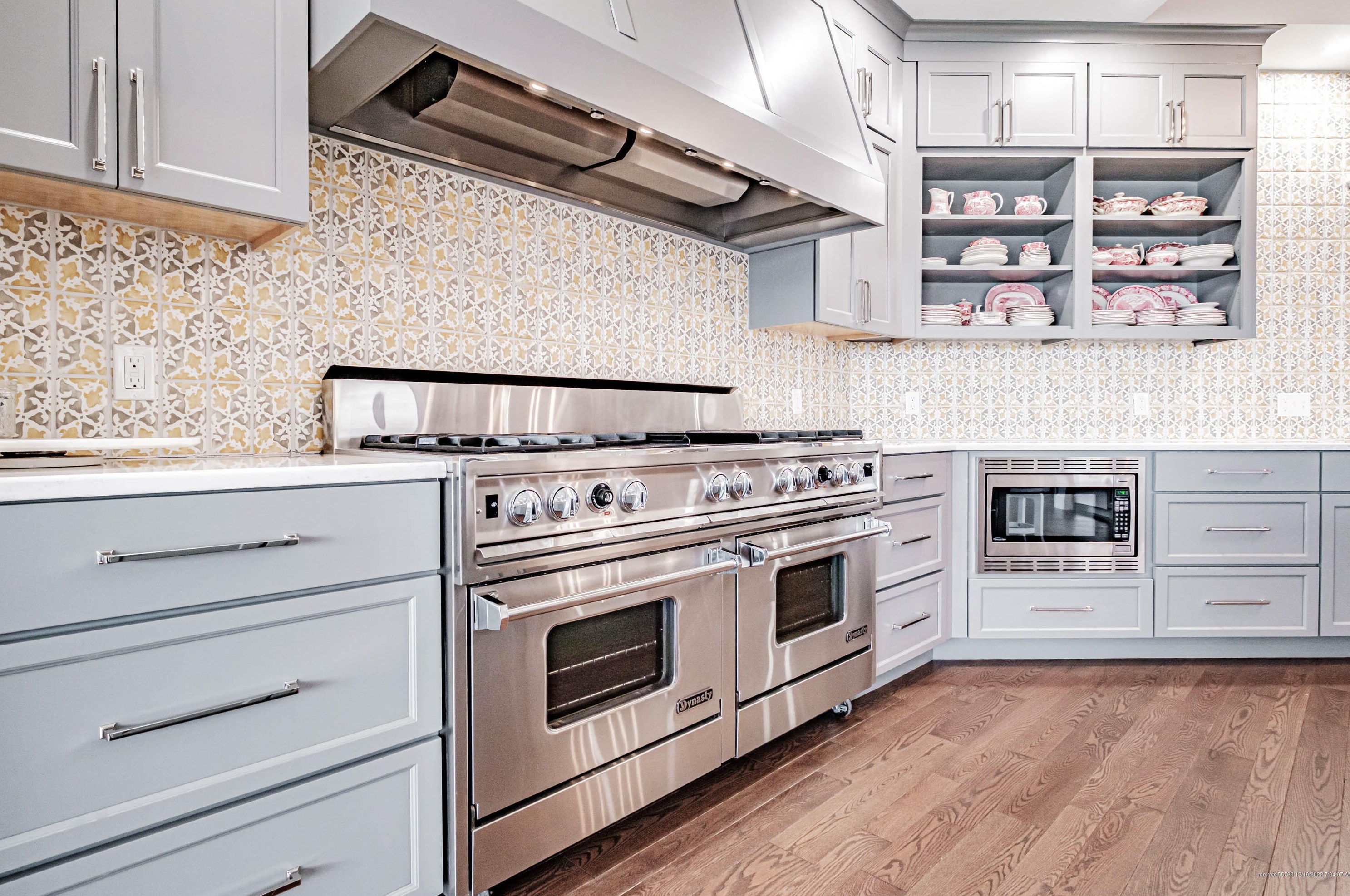 153 Foreside Rd, Portland ME  04110-1420 exterior