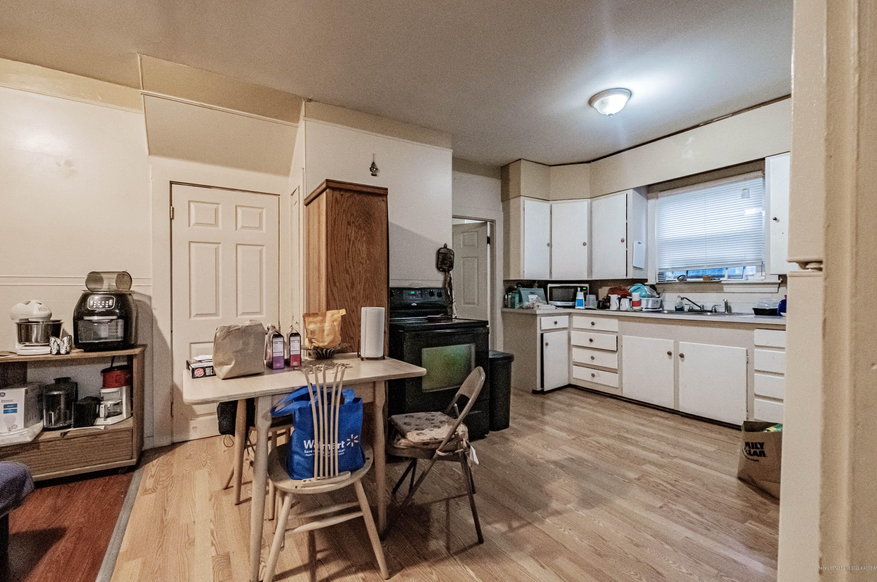 140 St, Westbrook ME 04092-3544 exterior