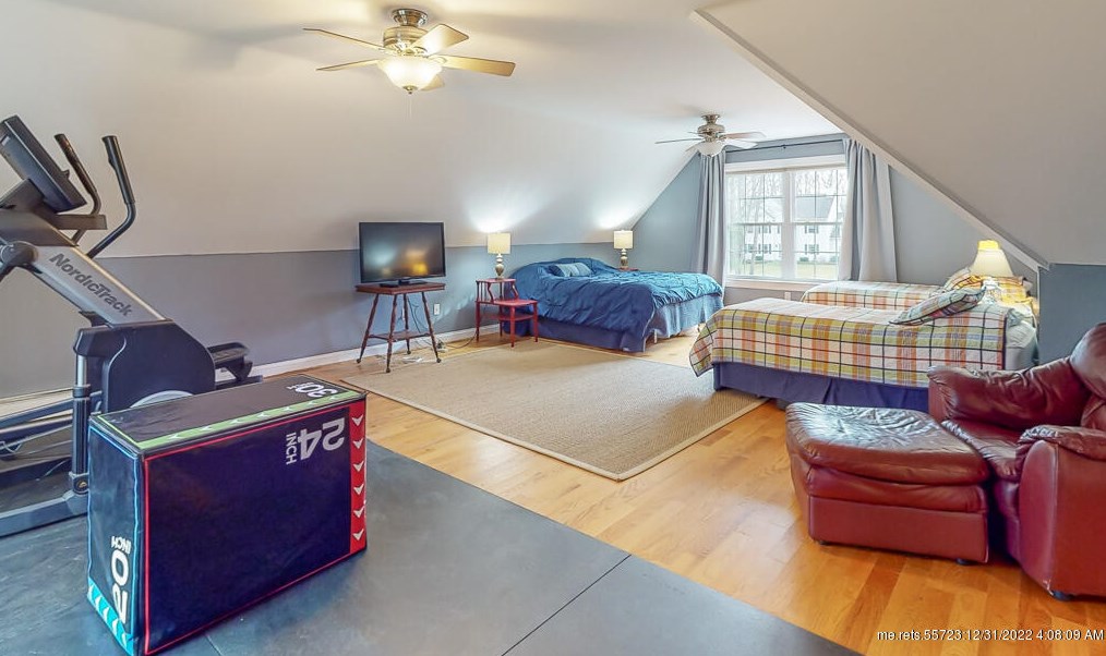 32 Stonington Pl, Kennebunk ME  04043-6285 exterior