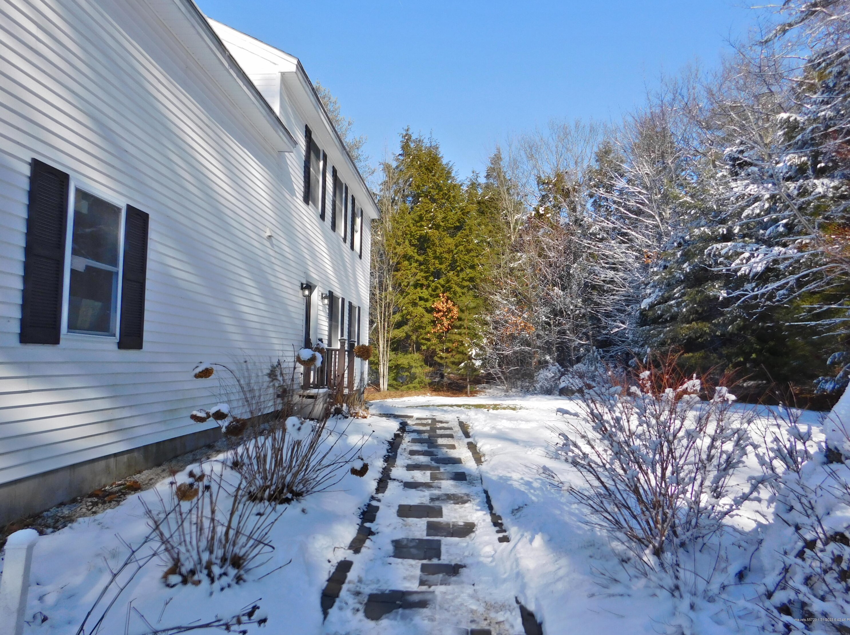 5 Morrell Dr, Windham ME  04062-4467 exterior