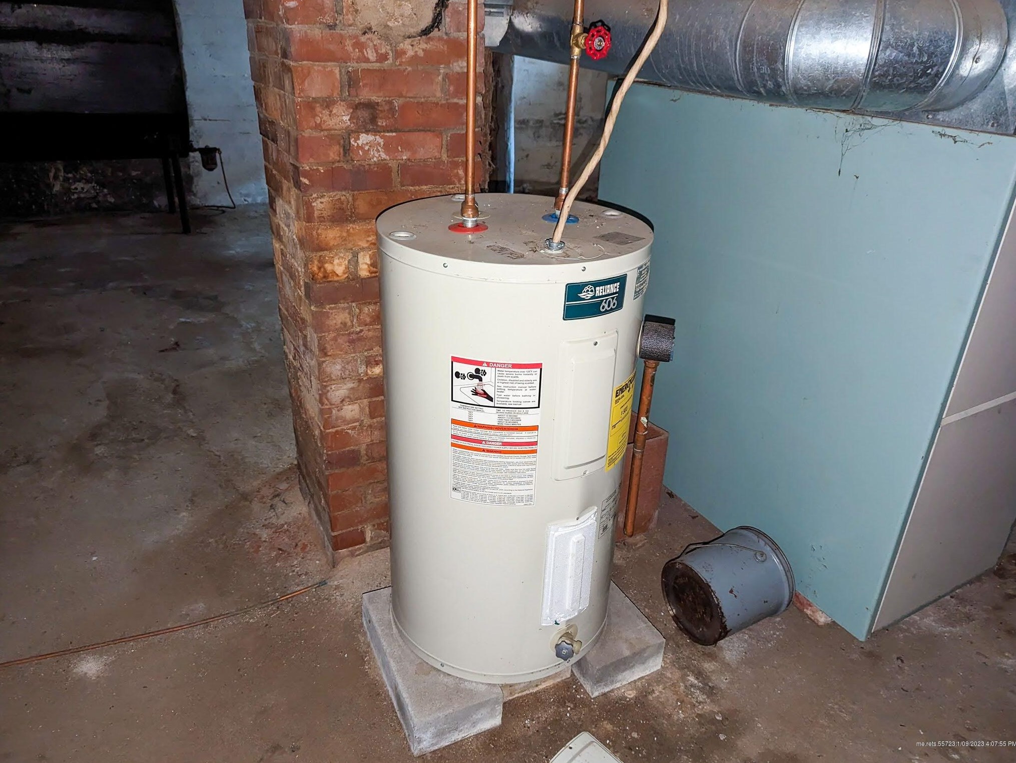 23 Clinton St, Milo ME  04463-1132 exterior