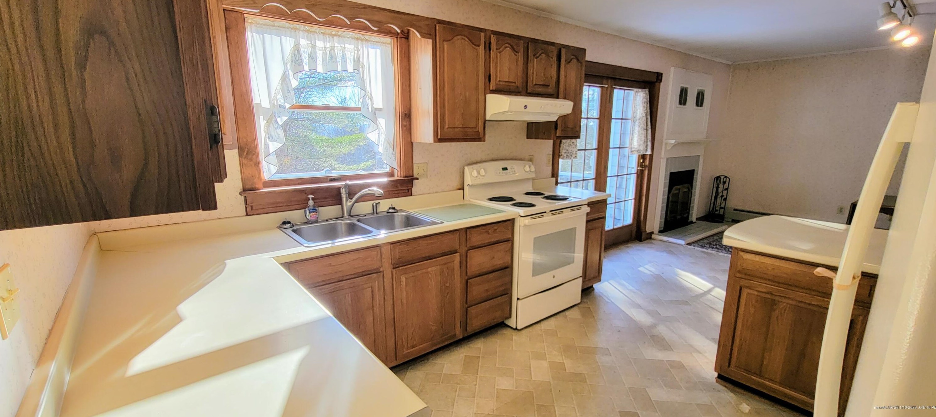 783 Milo Rd, Sebec ME 04426-3238 exterior