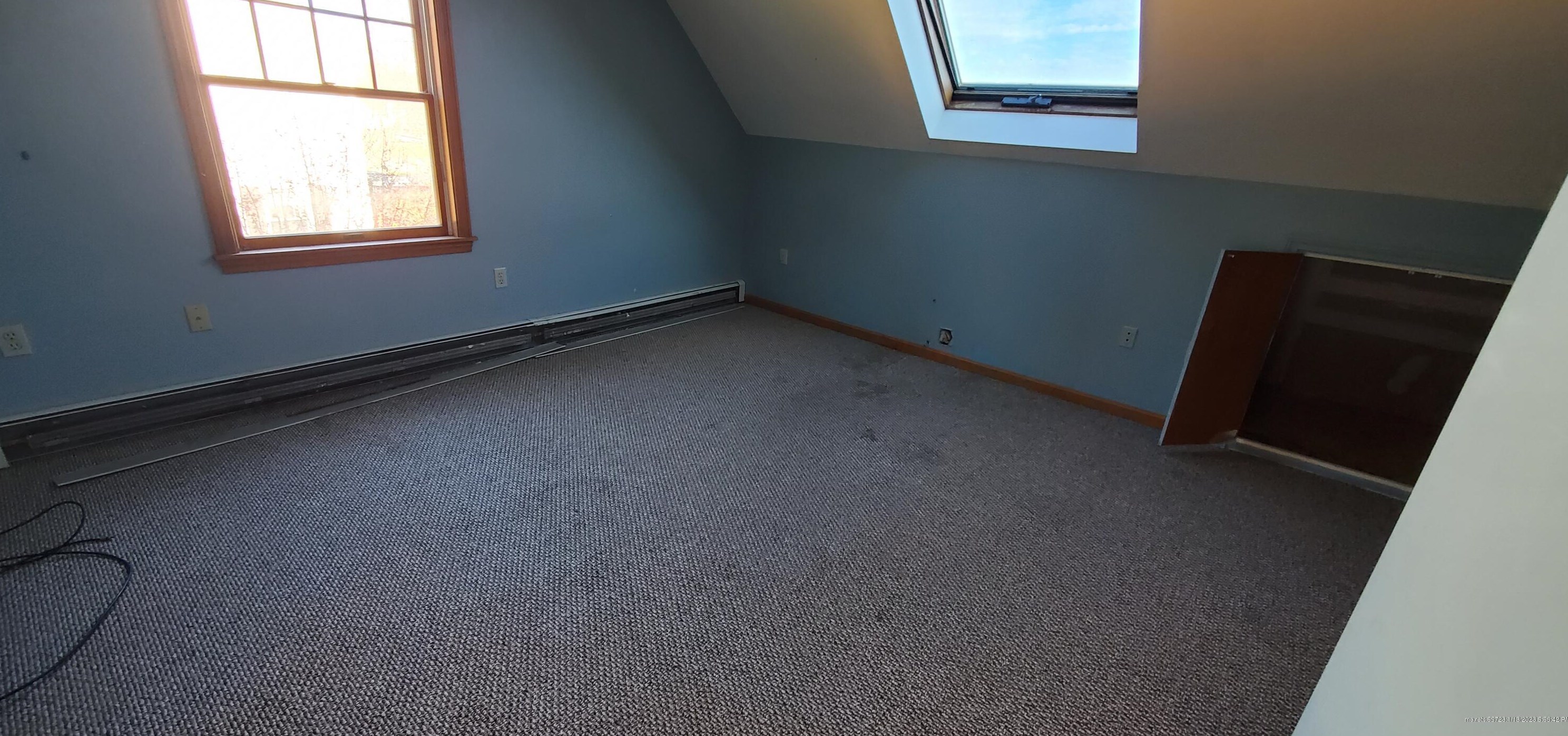 18 Constitution Ave, Newburgh ME  04444-1330 exterior