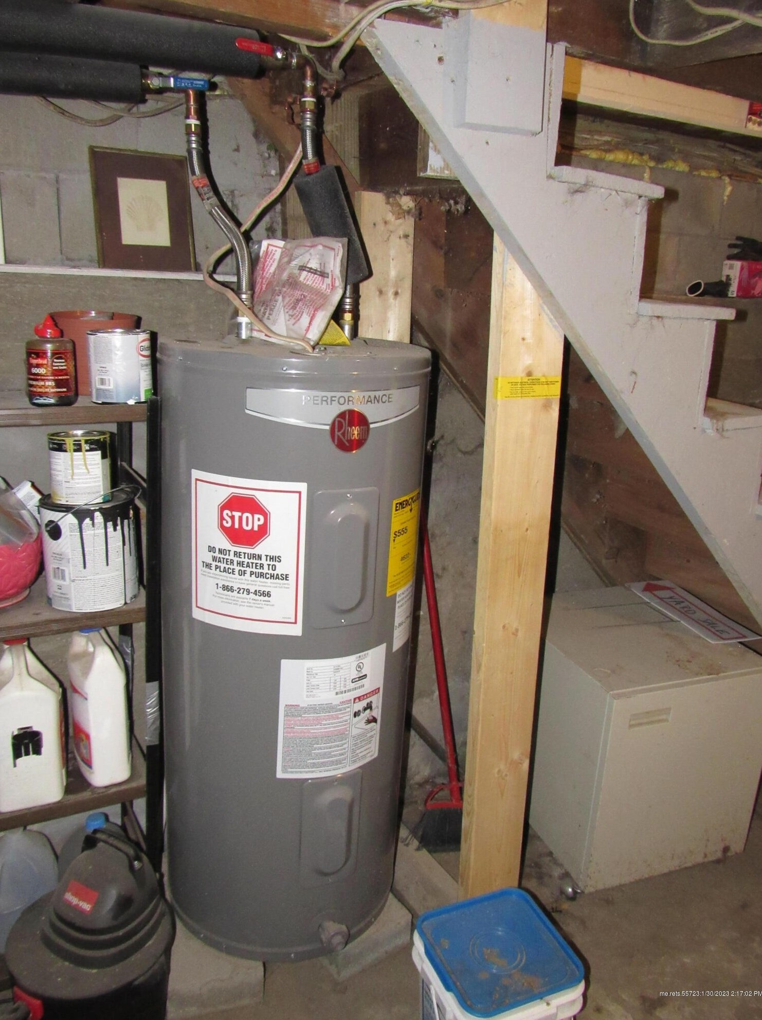 30 Catell St, Bangor ME  04401-6802 exterior