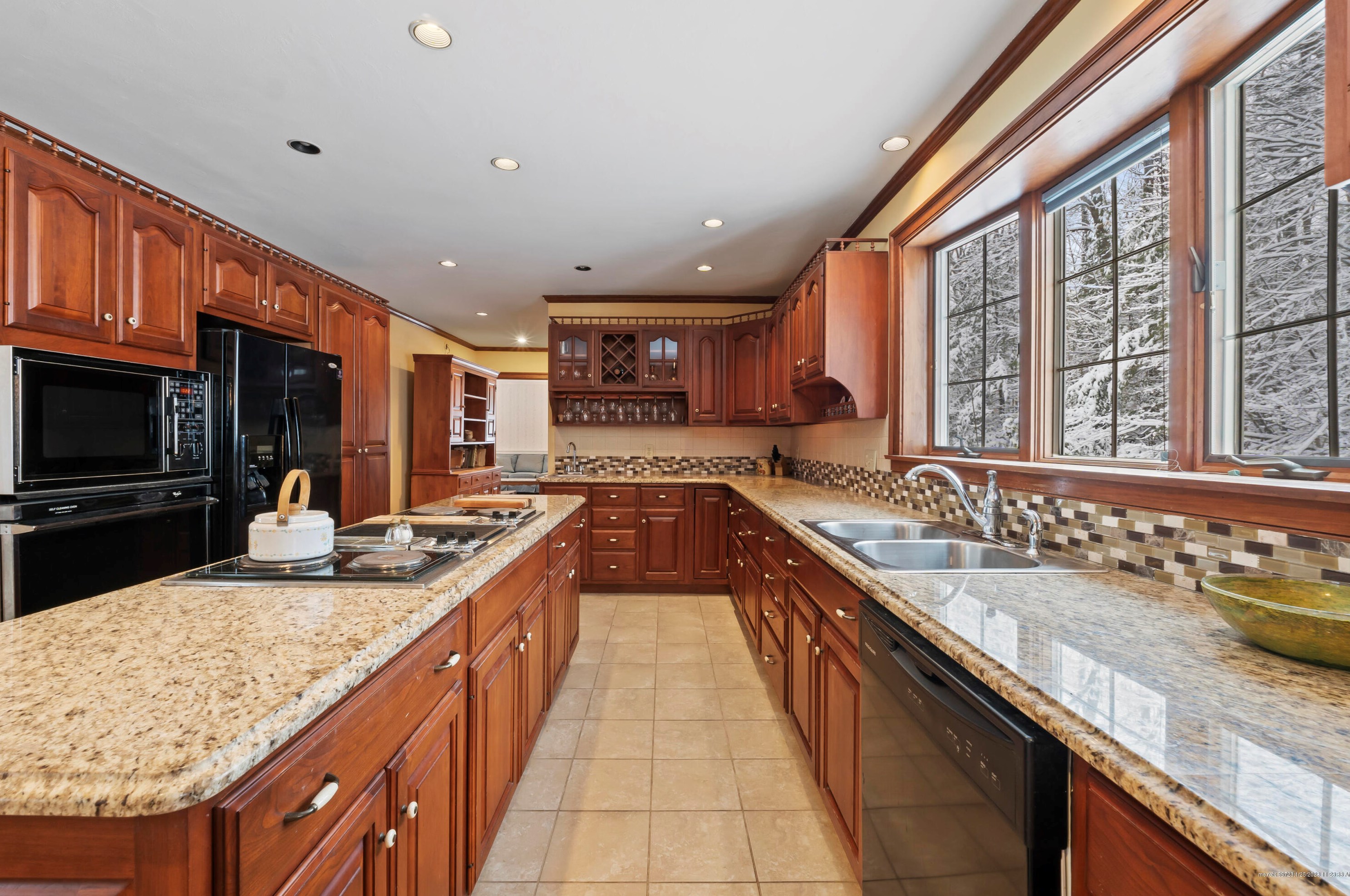 19 Woldbrook Dr, Windham ME  04062-5359 exterior