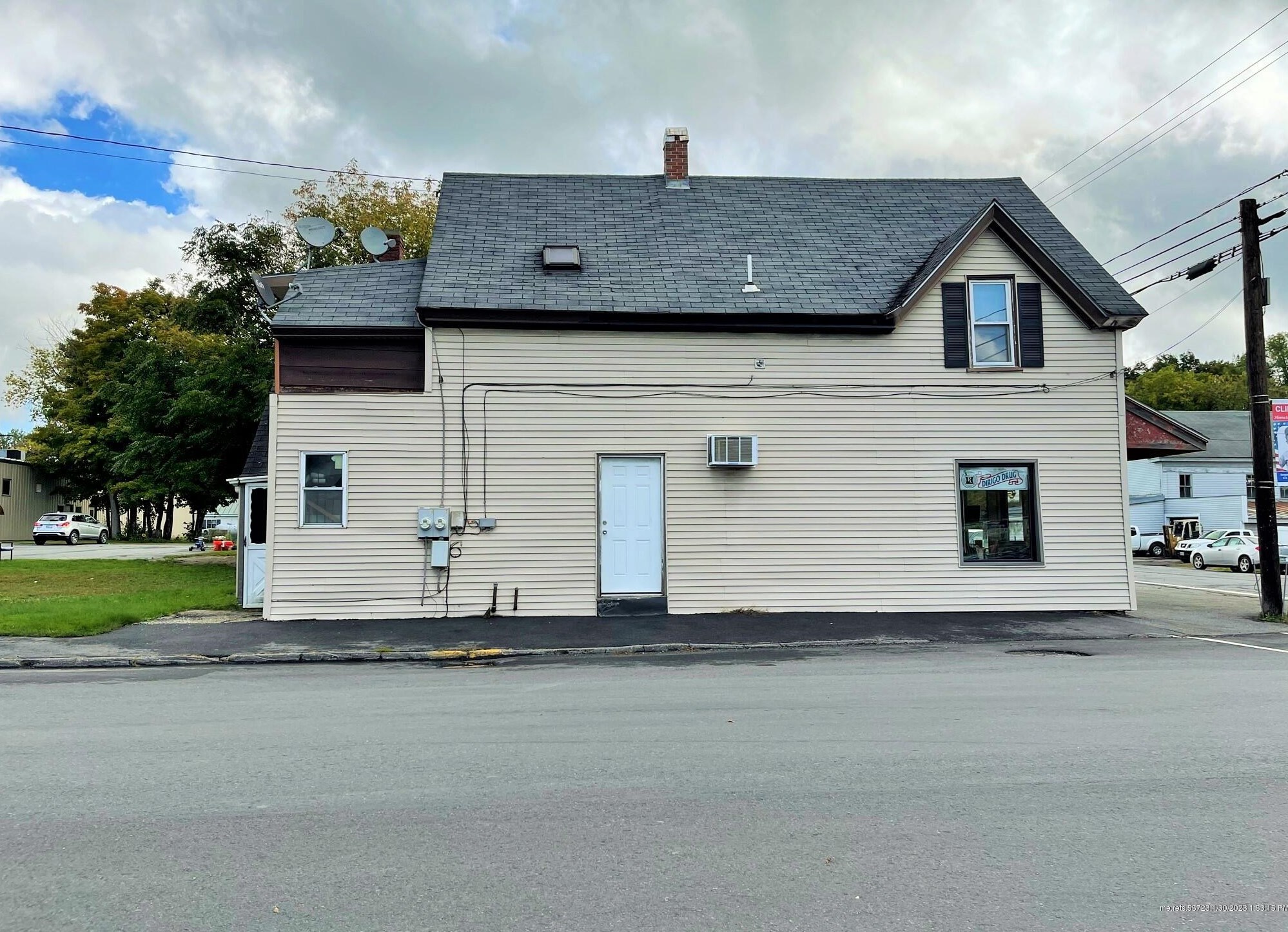 1144 Main St, Clinton ME  04927-3116 exterior