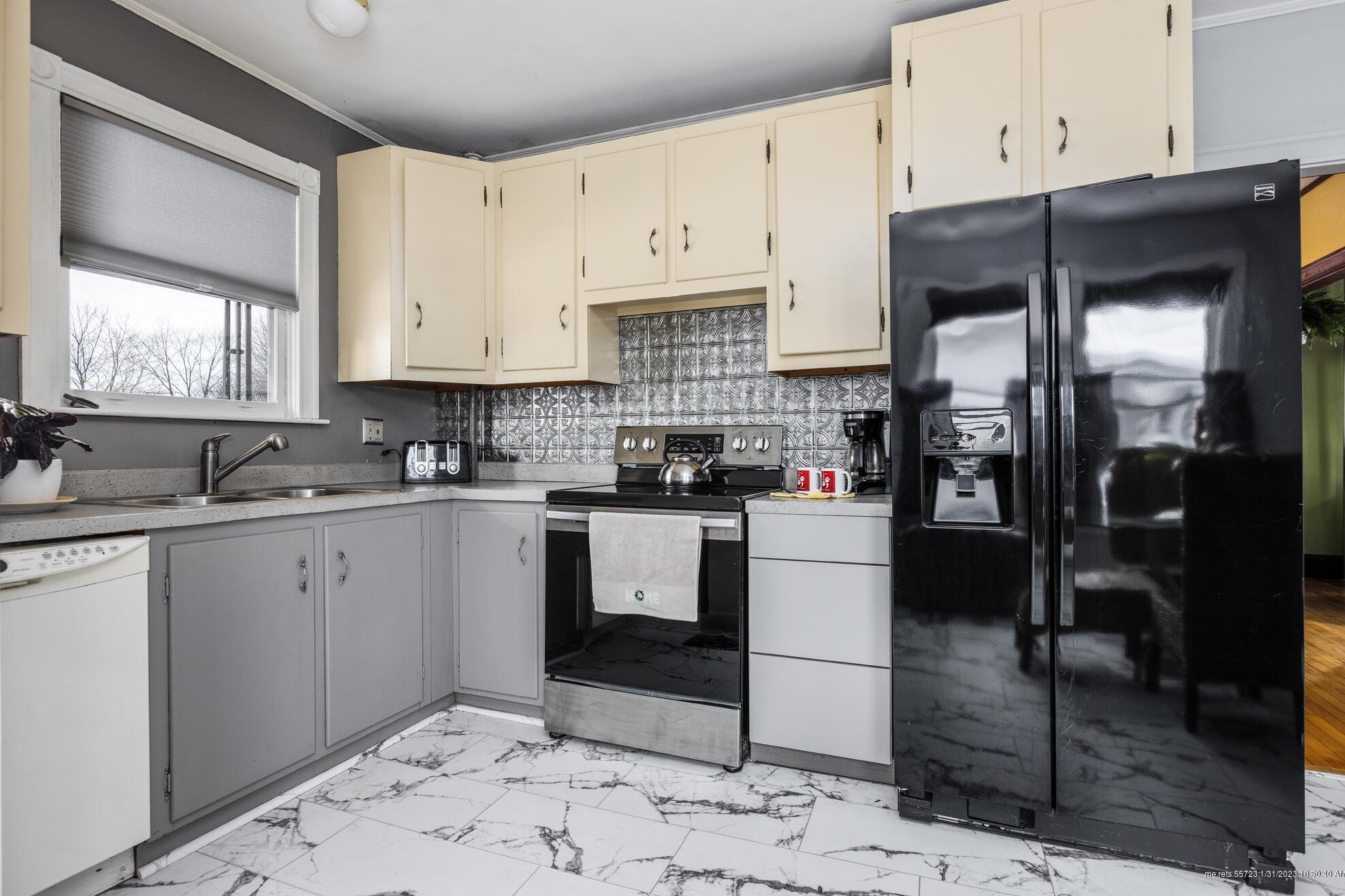 185 Evans St, Portland ME  04106-6326 exterior