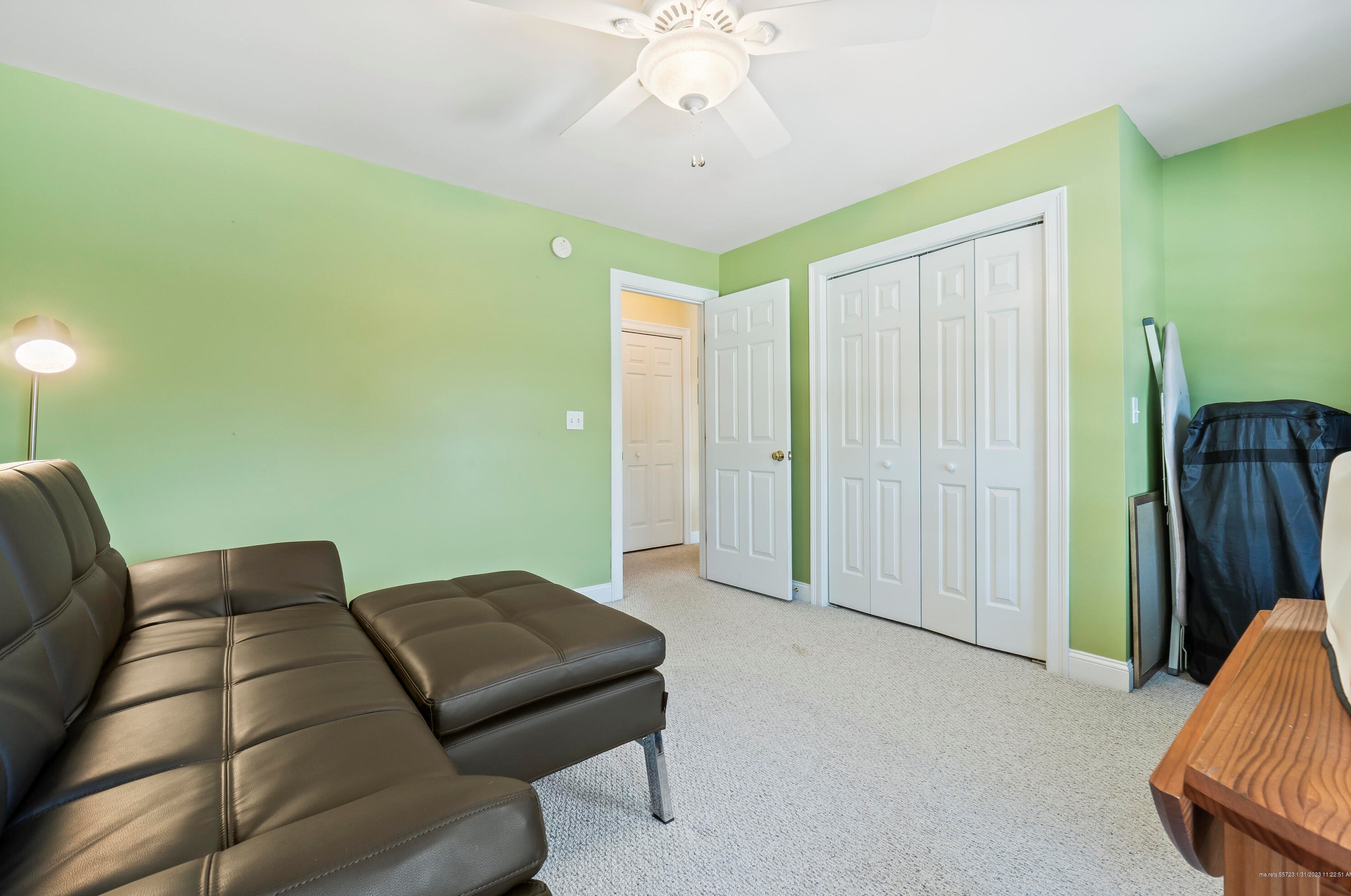 17 Victoria Ln, Windham ME  04062-4172 exterior