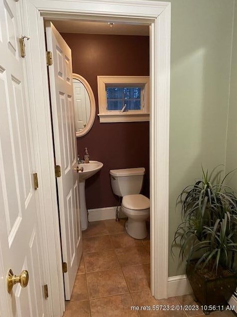 22 Valley Rd, Portland ME  04107-9652 exterior