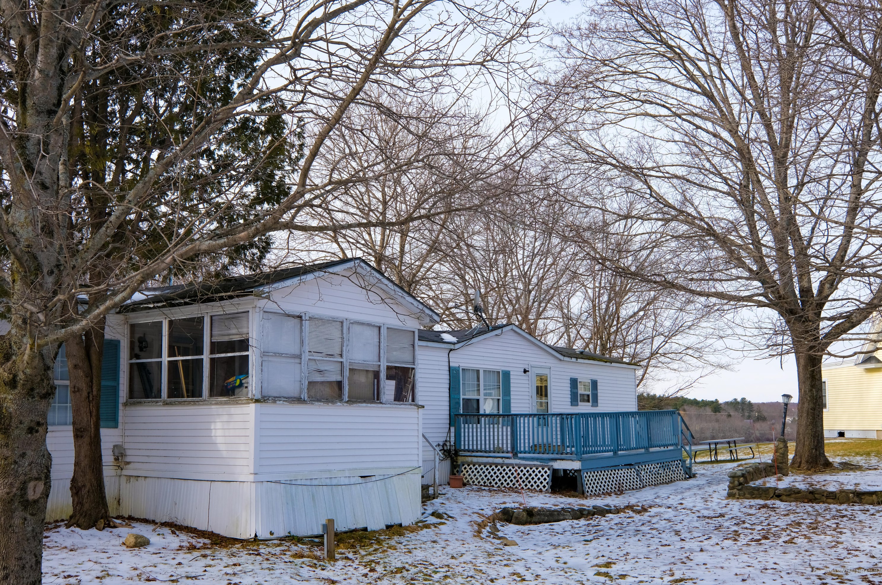 9 Albert Cir, Pittston ME  04345-5127 exterior