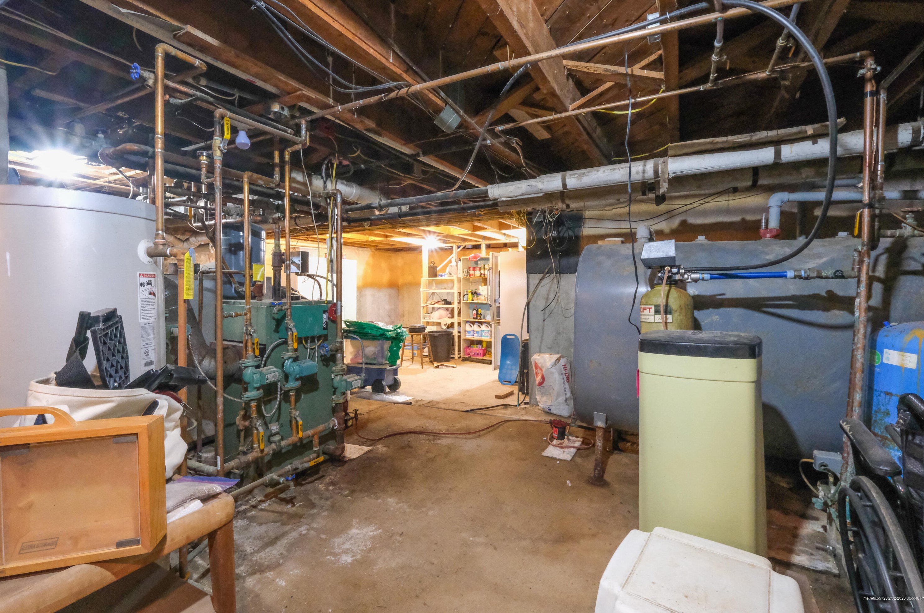 9 Albert Cir, Pittston ME  04345-5127 exterior