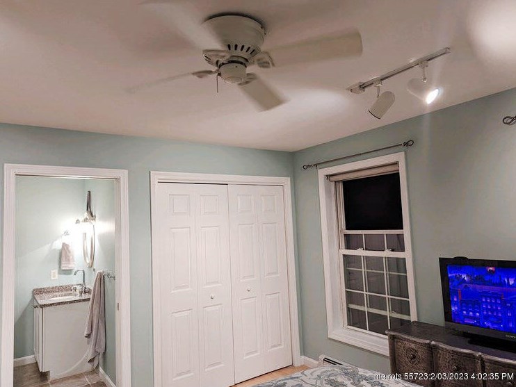 37 Constitution Ave, Newburgh ME  04444-1332 exterior