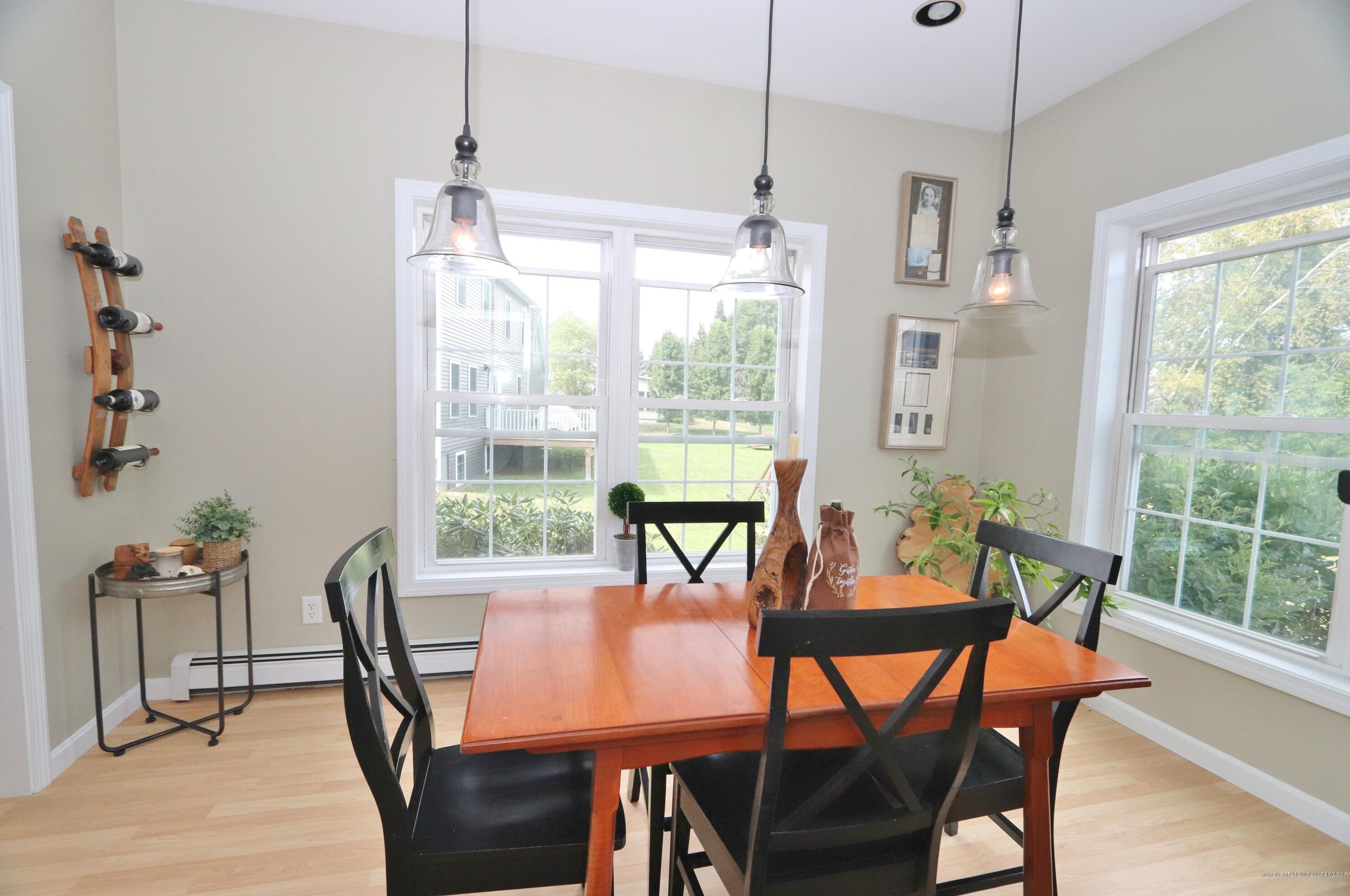 37 Constitution Ave, Newburgh ME  04444-1332 exterior