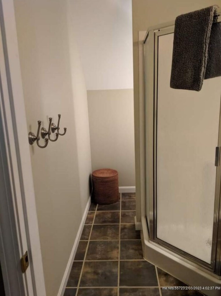 37 Constitution Ave, Newburgh ME  04444-1332 exterior