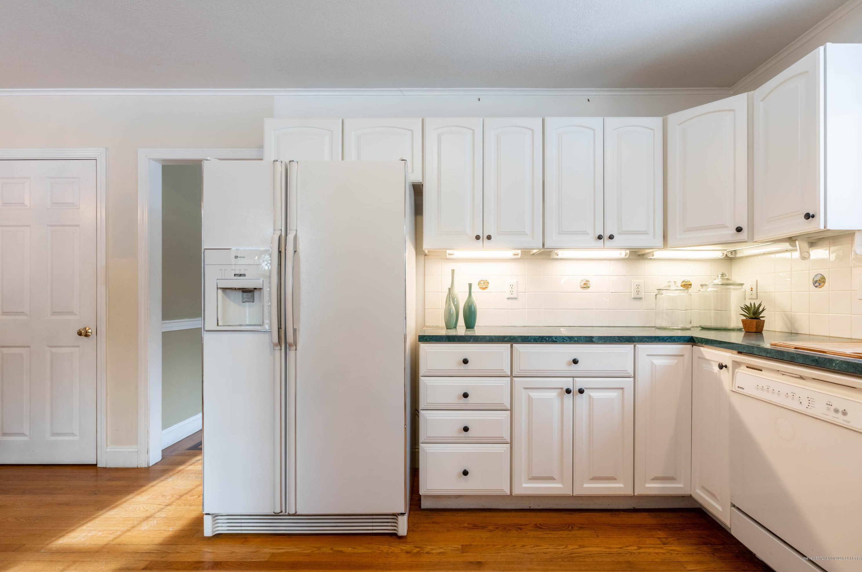 12 Valley Ave, Portland ME  04105-1419 exterior