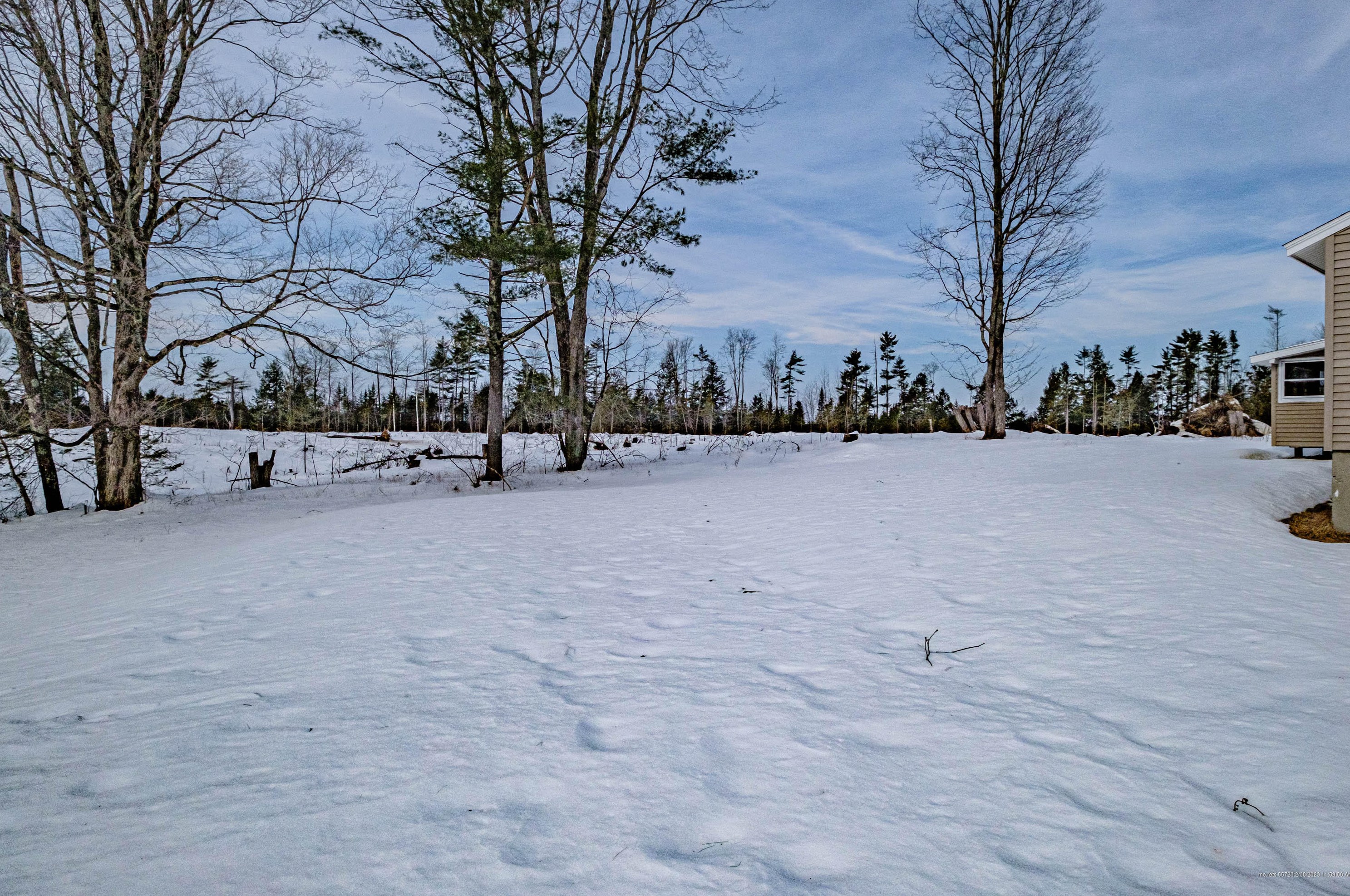 37 Libby Dr, Buxton ME  04093-3700 exterior