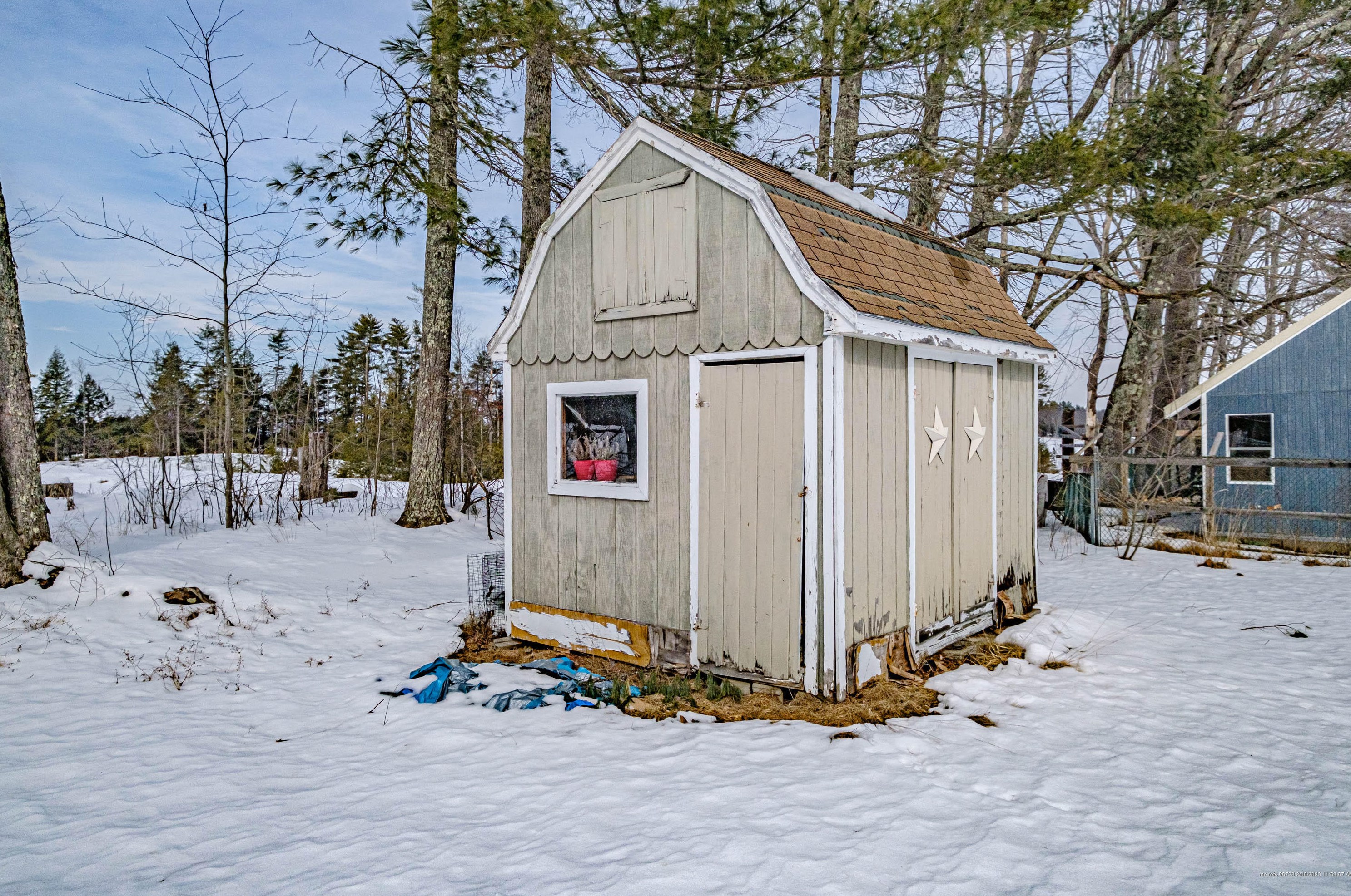 37 Libby Dr, Buxton ME  04093-3700 exterior