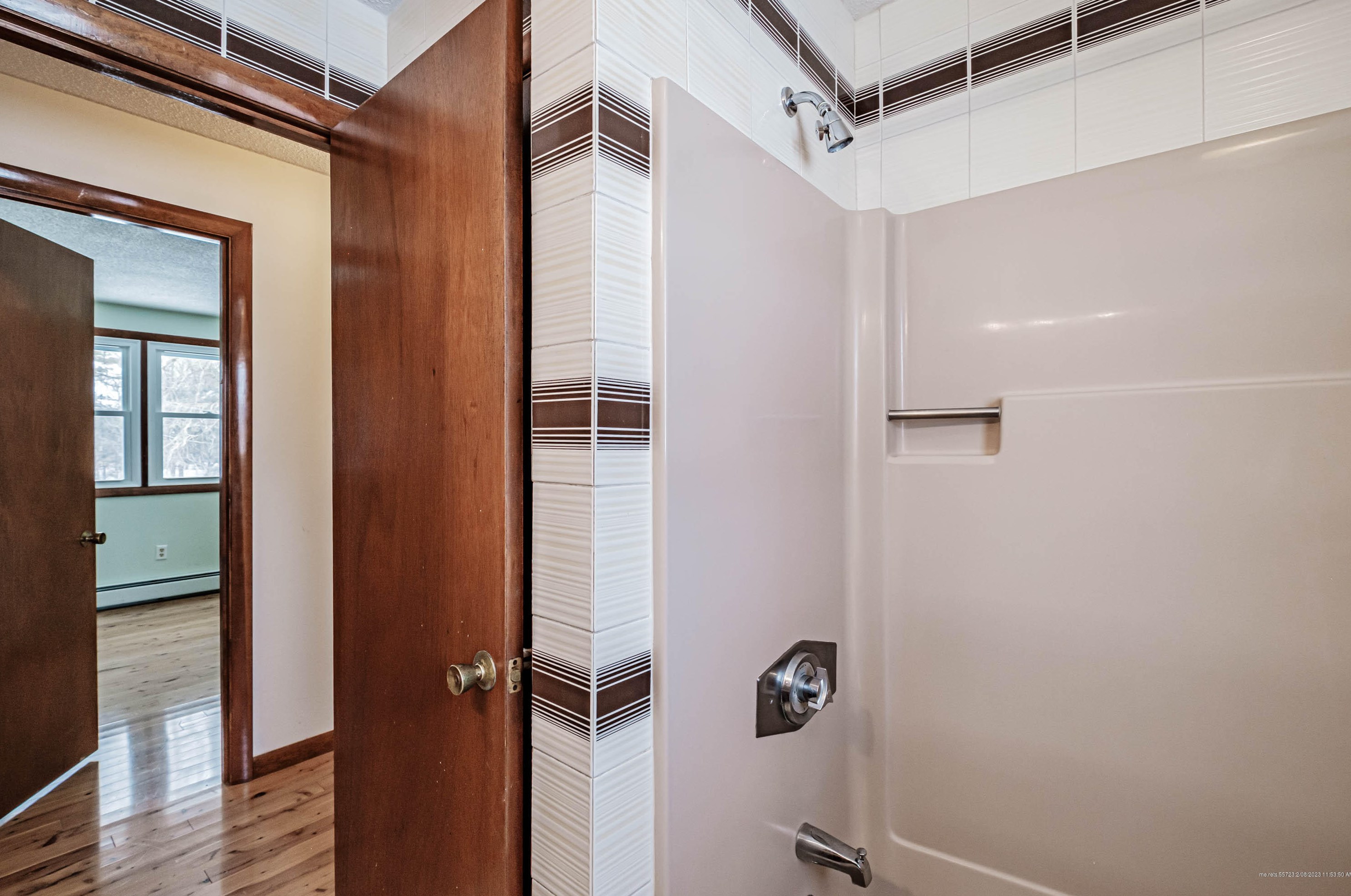 37 Libby Dr, Buxton ME  04093-3700 exterior