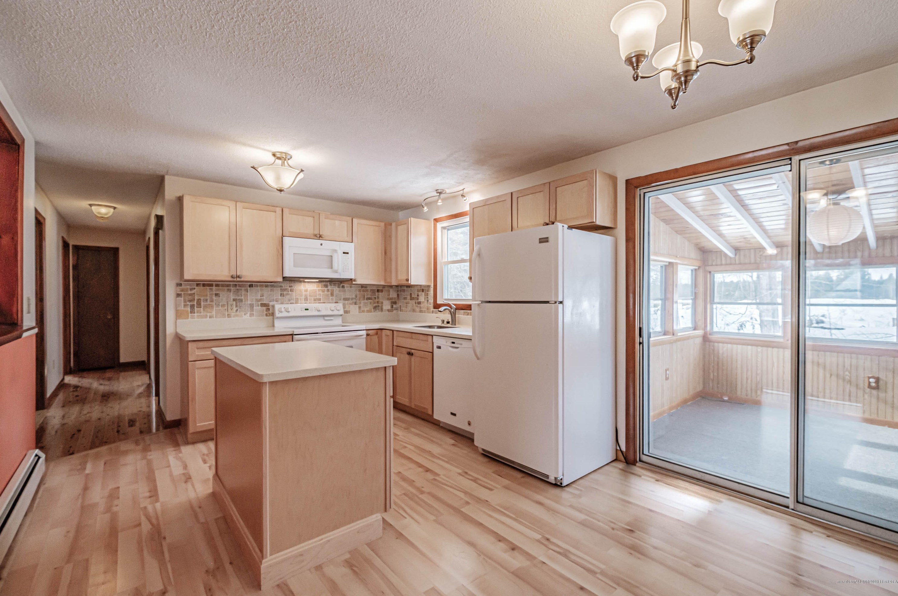 37 Libby Dr, Buxton ME  04093-3700 exterior