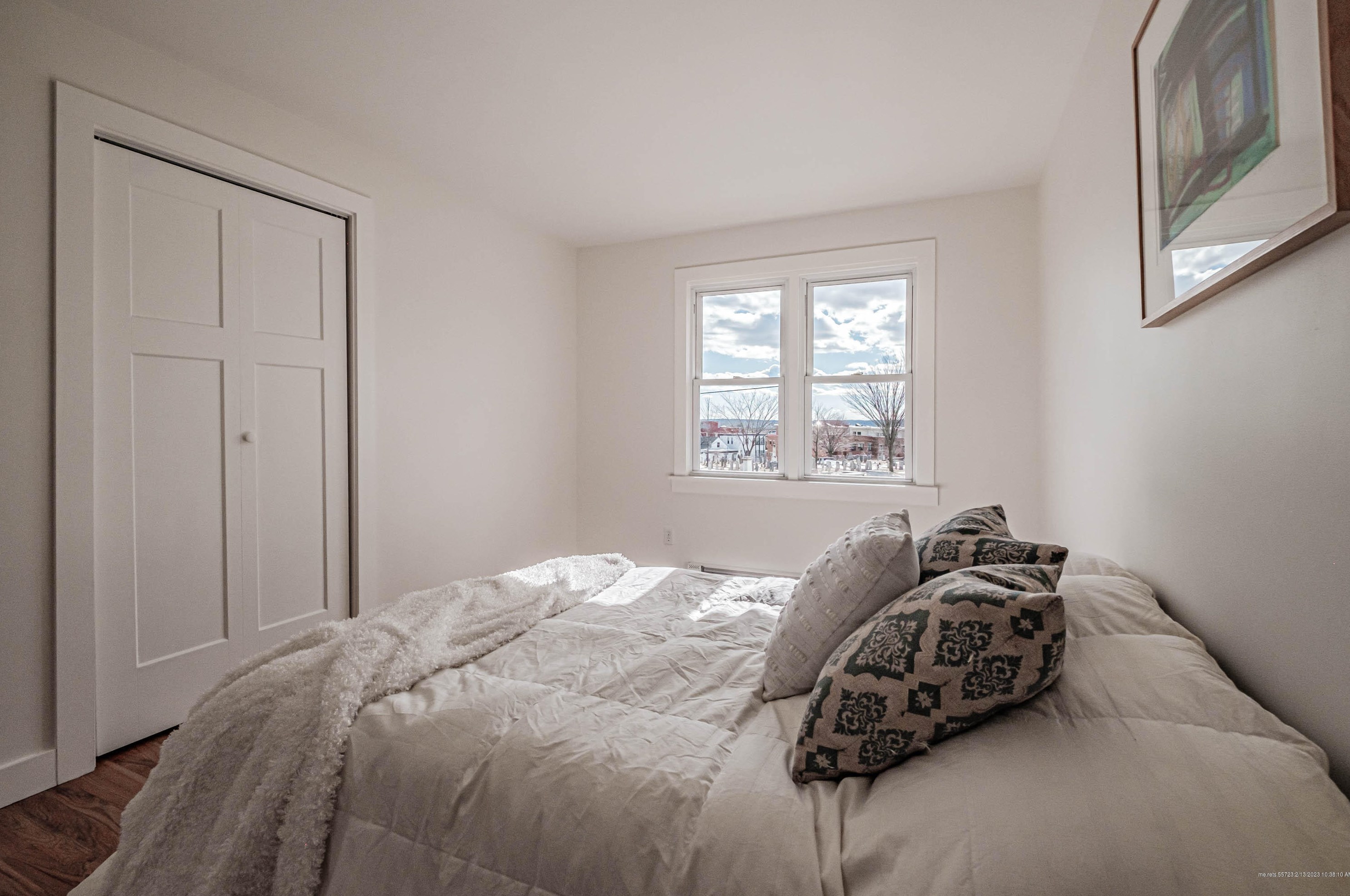 63 Mountfort St, Portland ME  04101-4385 exterior