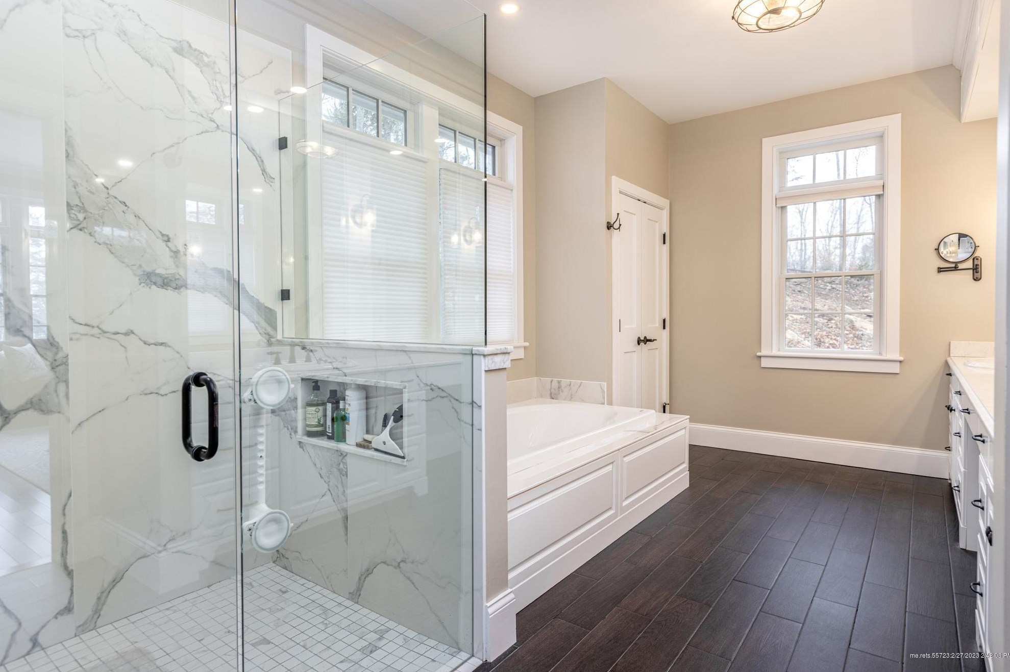 9 Bay View Dr, Portland ME  04110-4519 exterior