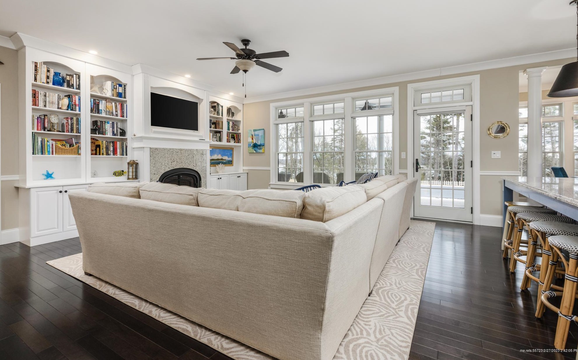 9 Bay View Dr, Portland ME  04110-4519 exterior