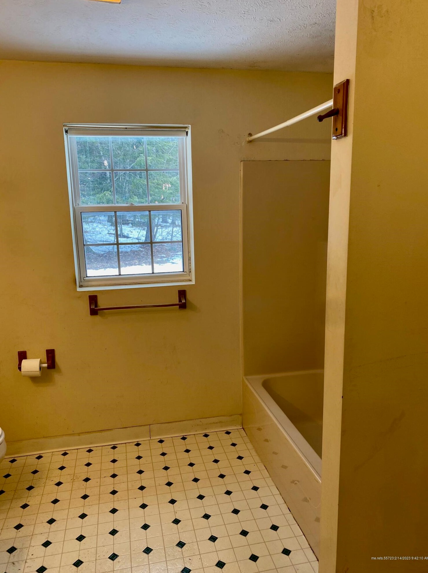 10 Common Way, Buxton ME  04093-3762 exterior