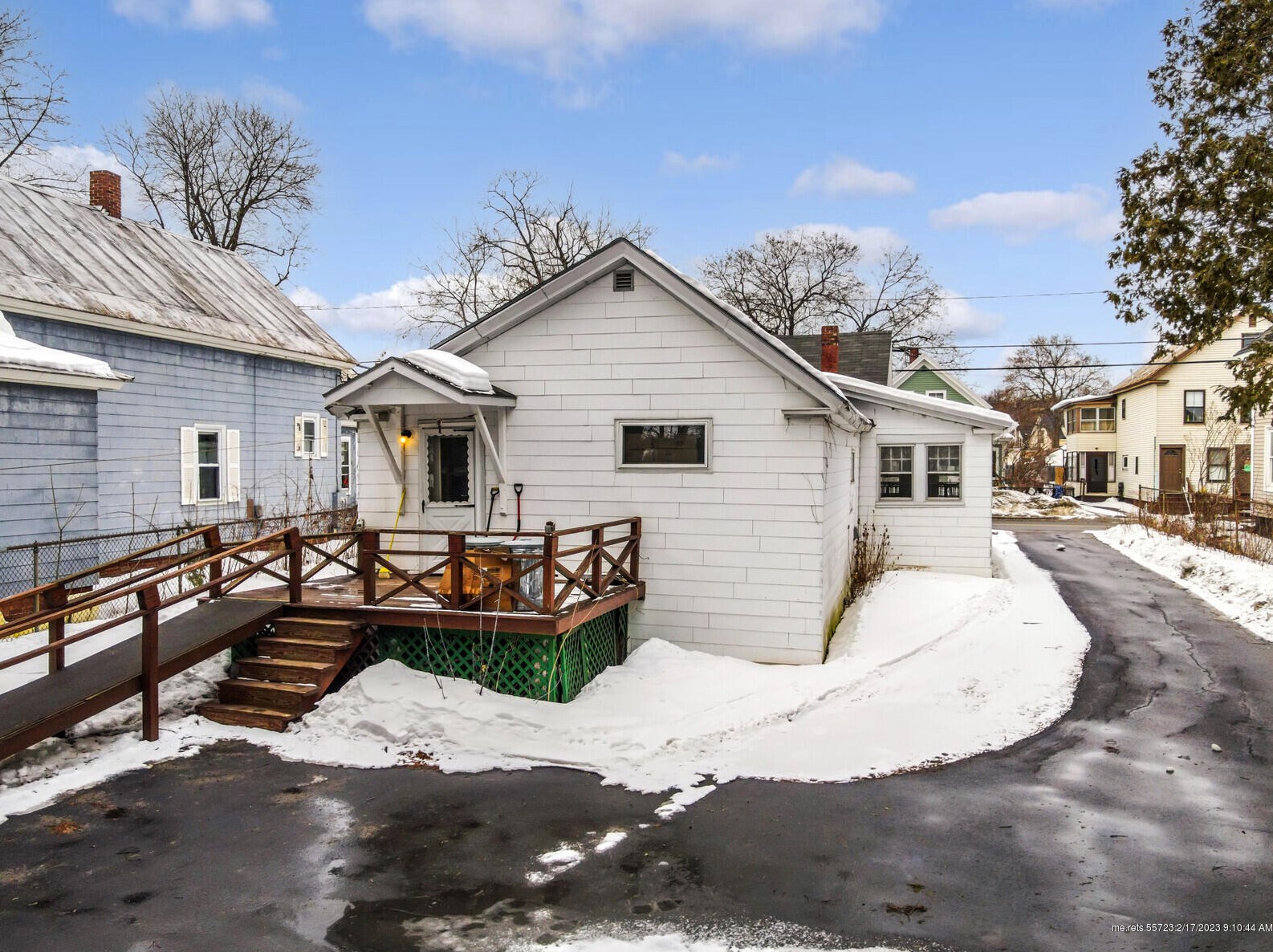 180 Water St, Waterville ME  04901-6349 exterior