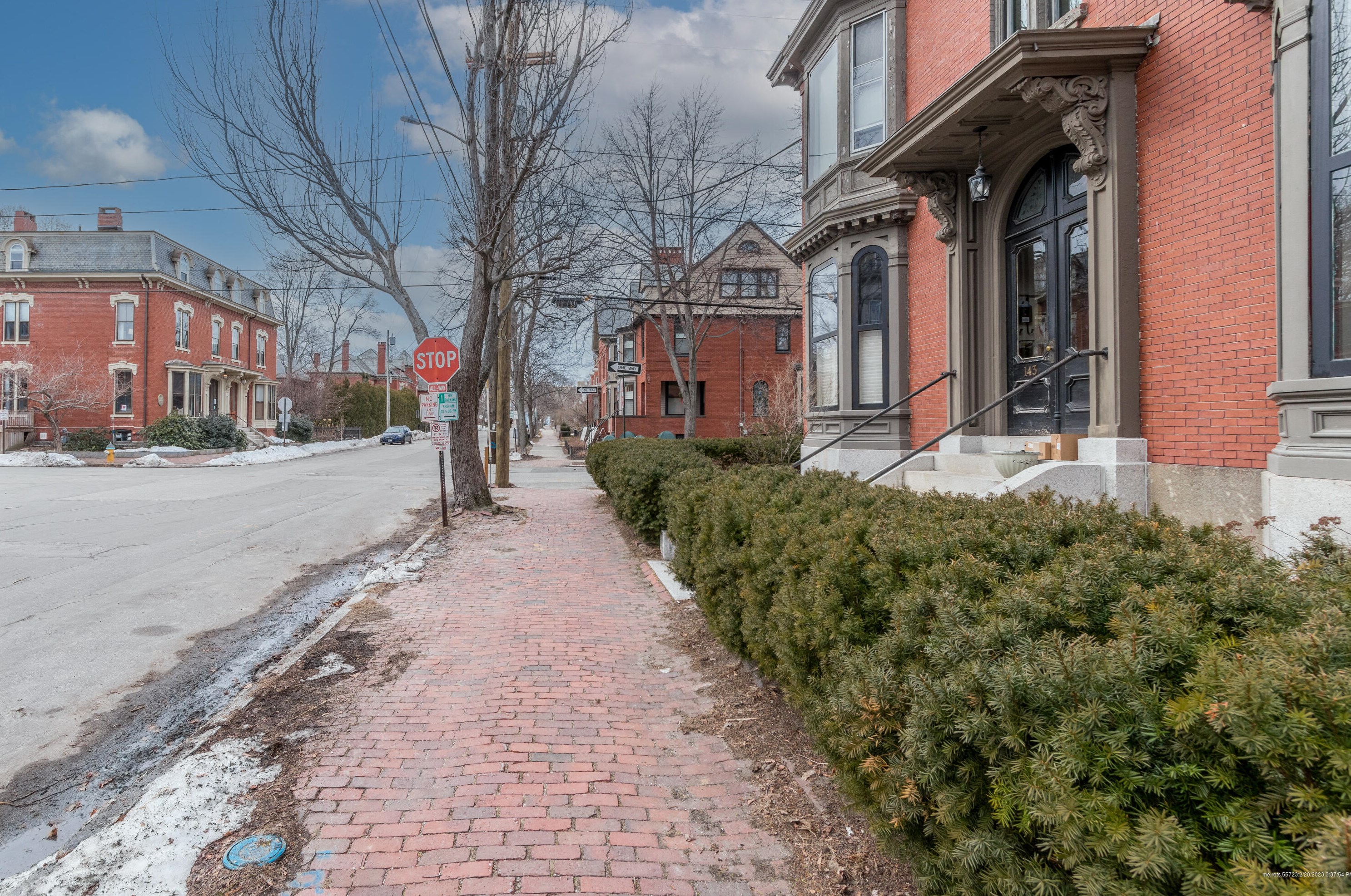 129 Pine St, Portland ME  04102-3547 exterior