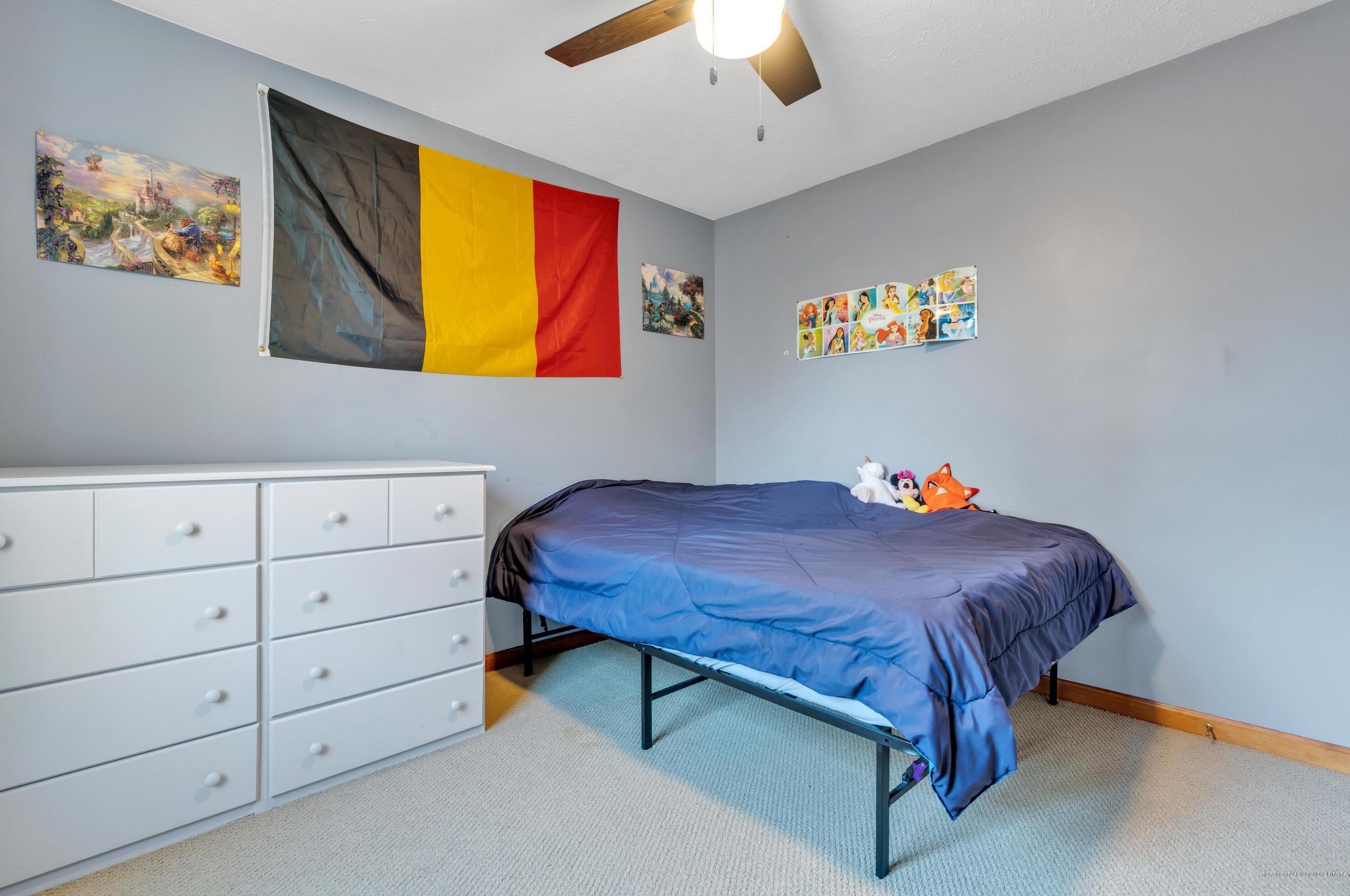 10 Wintergreen Dr, Gorham ME  04038-1531 exterior